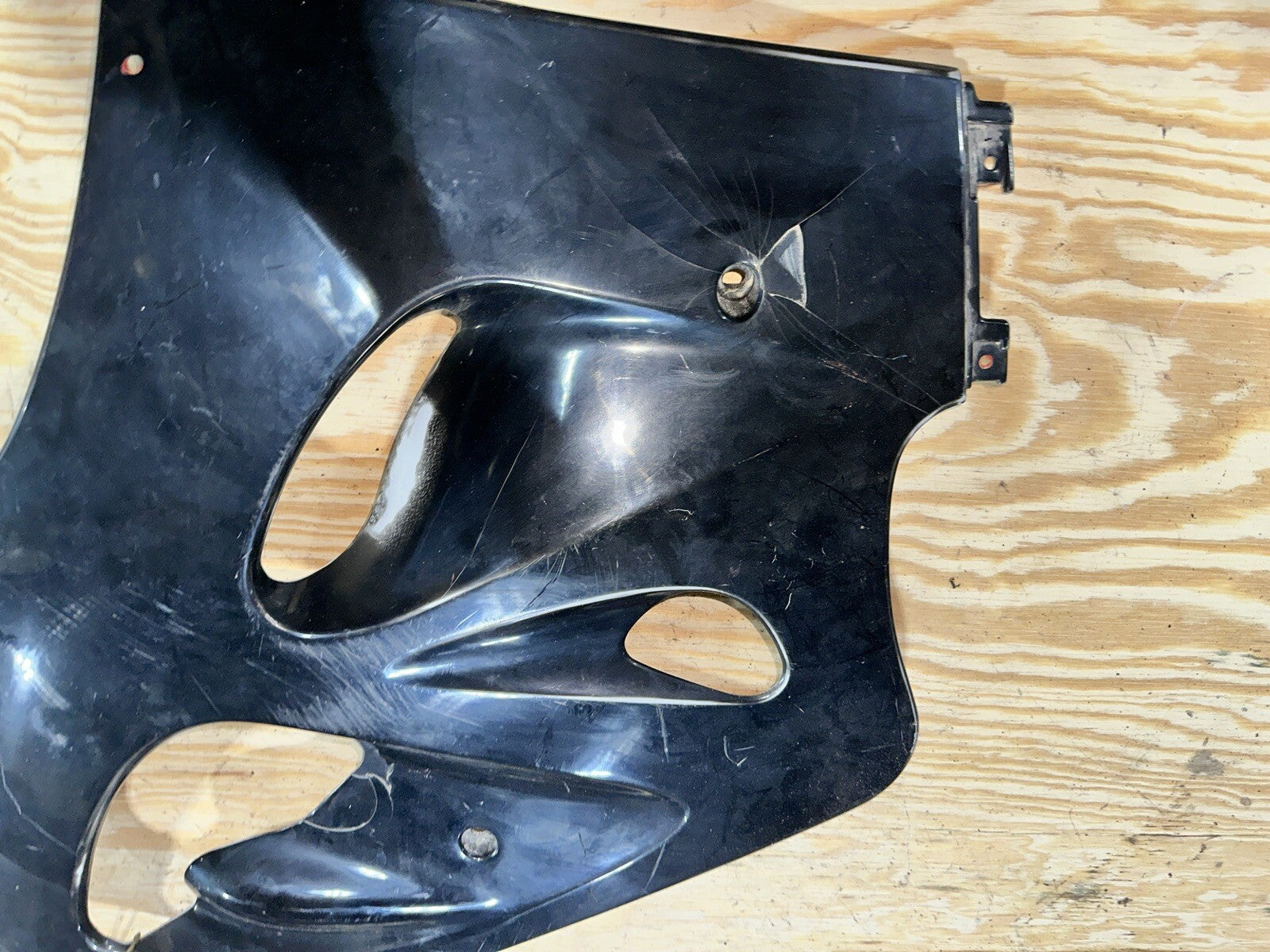 96-99 SUZUKI GSXR750 RIGHT LOWER MID UPPER SIDE FAIRING COWL 