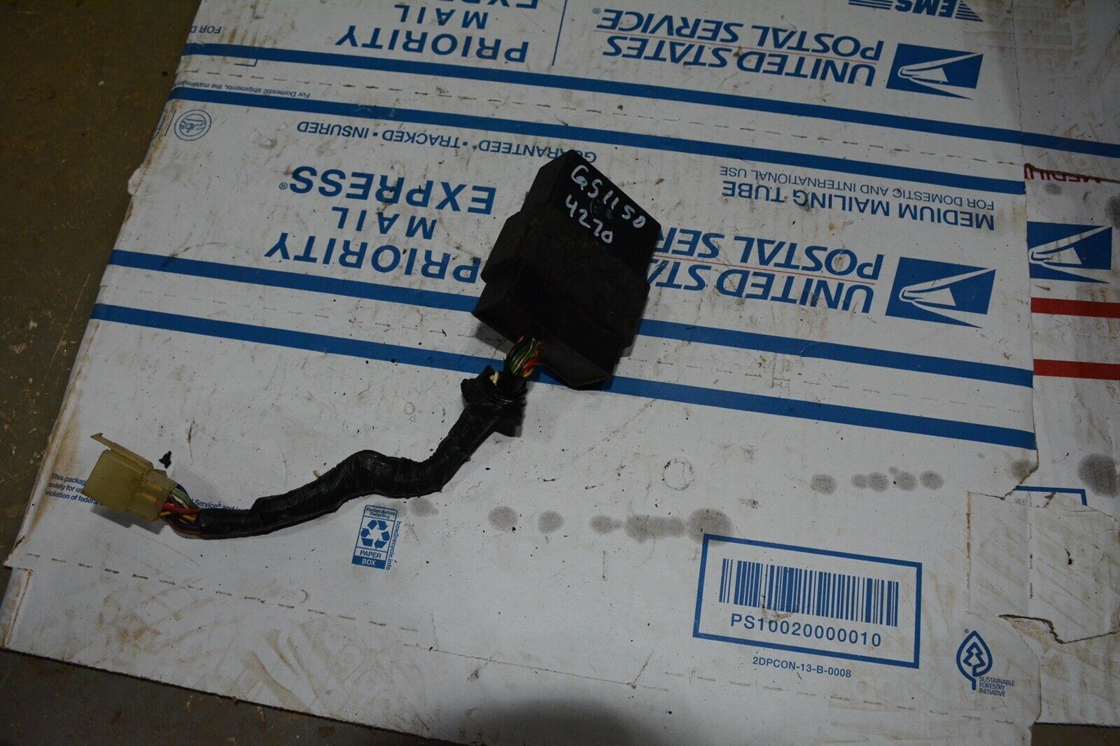SUZUKI 84 85 86 GS1150 GS 1150 RELAY BOX  COMPUTER OEM