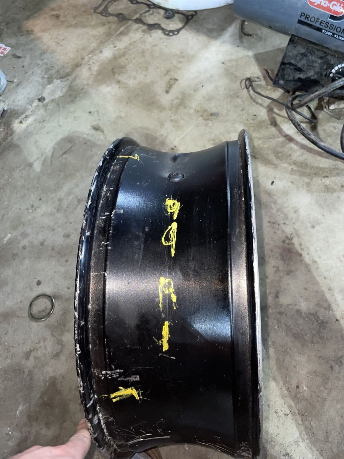 98 99 00 01 Yamaha YZF R1 Rear Wheel Back Rim 4xv-25338-00-33