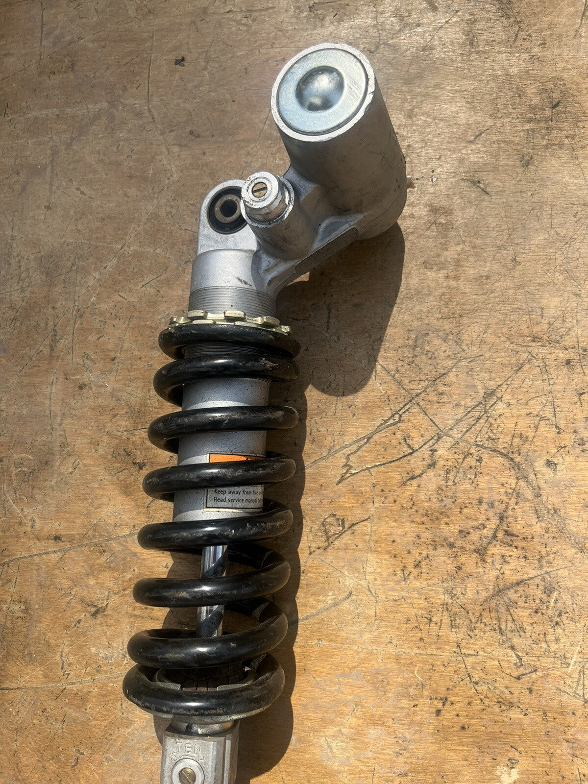 00-03 SUZUKI GSXR600 GSXR750 REAR BACK SHOCK ABSORBER SUSPENSION 2001 02 03 2000