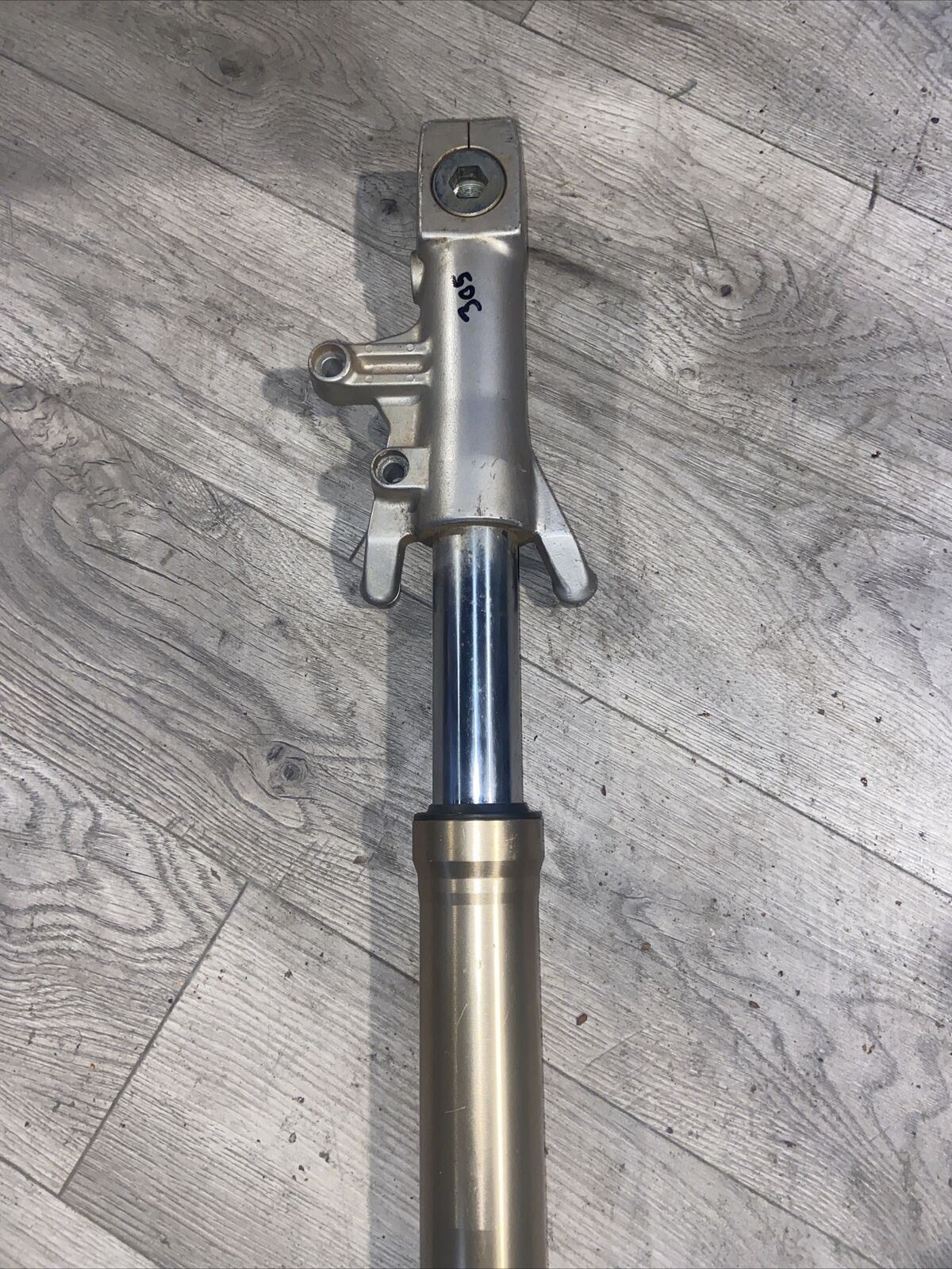 85 - 87 Kawasaki ZX600 Rear Seat Solo Cowl Cover Fairing Passenger OEM