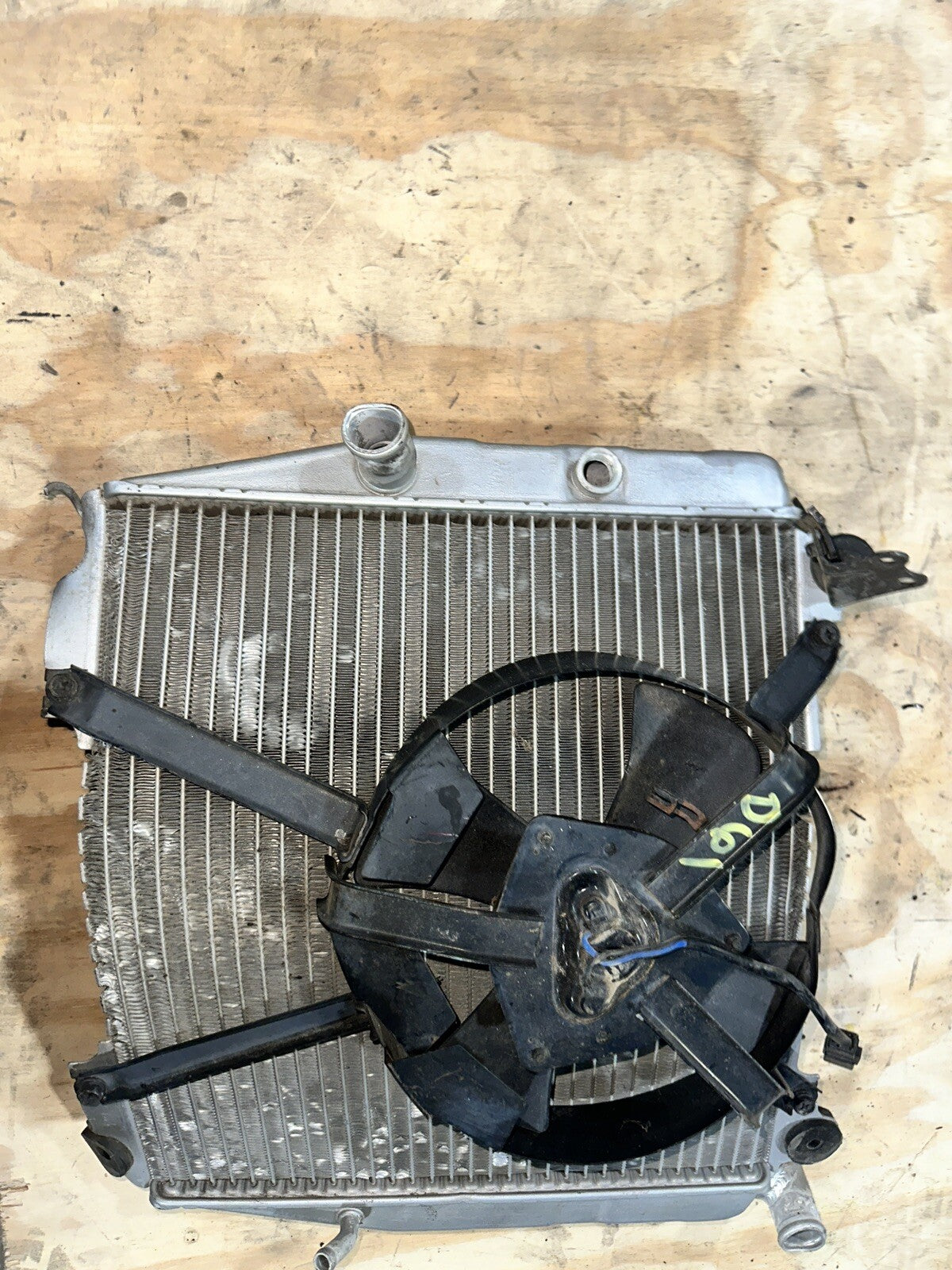 96-03 KAWASAKI NINJA ZX7R ENGINE RADIATOR MOTOR COOLER COOLING RADIATER