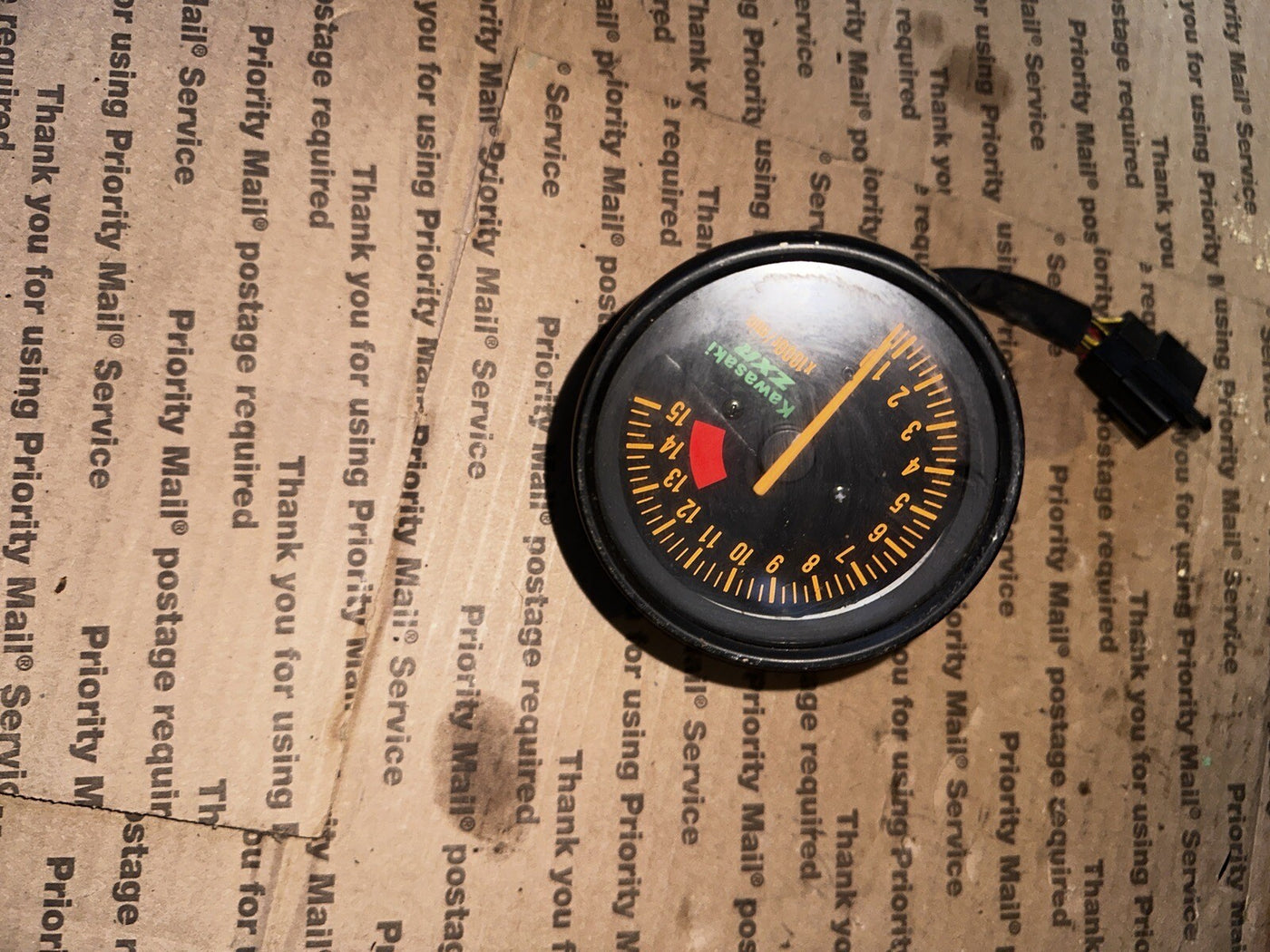 94 KAWASAKI ZX7 ZX 7 ZX7R  TACHOMETER