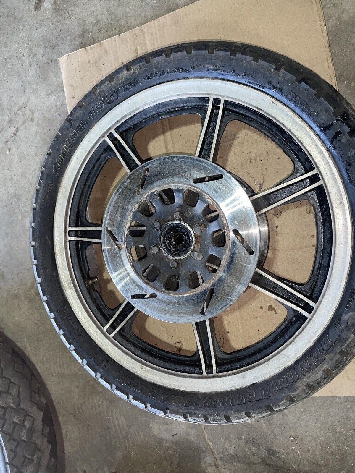 1980 YAMAHA XS850SG XS 850 SG  SPECIAL FRONT WHEEL RIM