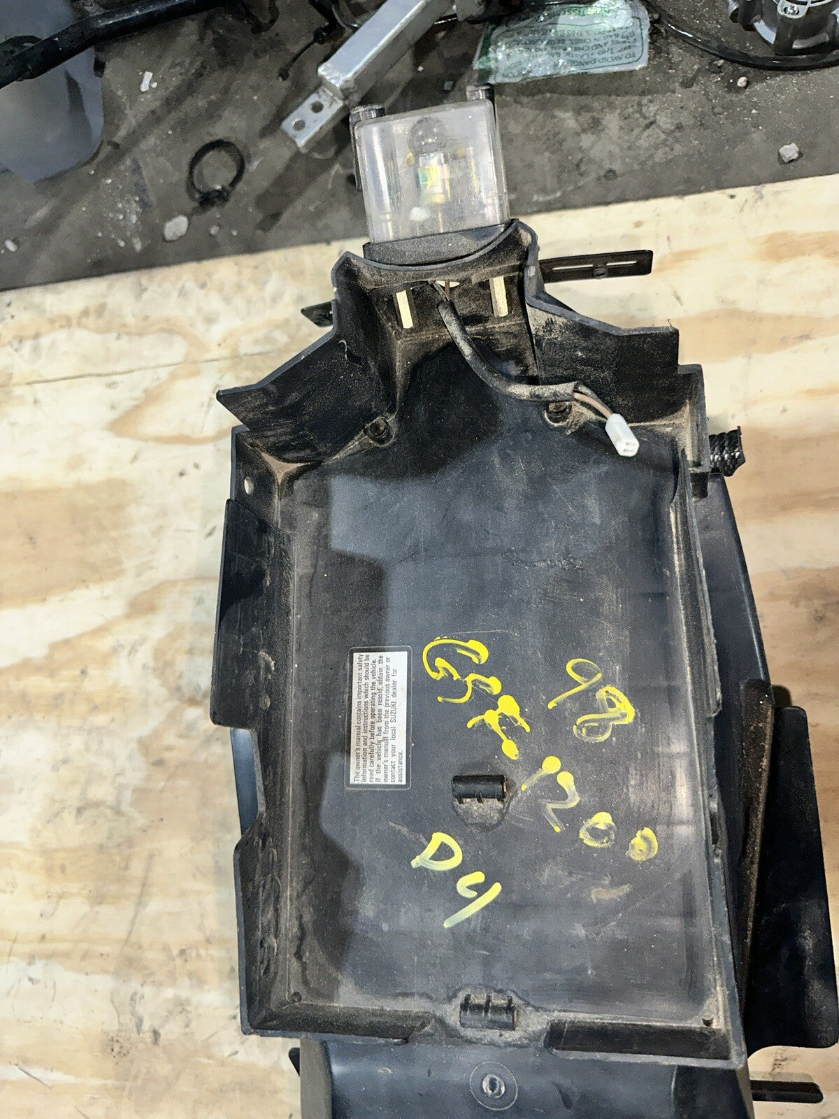96-00 Suzuki GSF1200 Bandit Undertail Tray