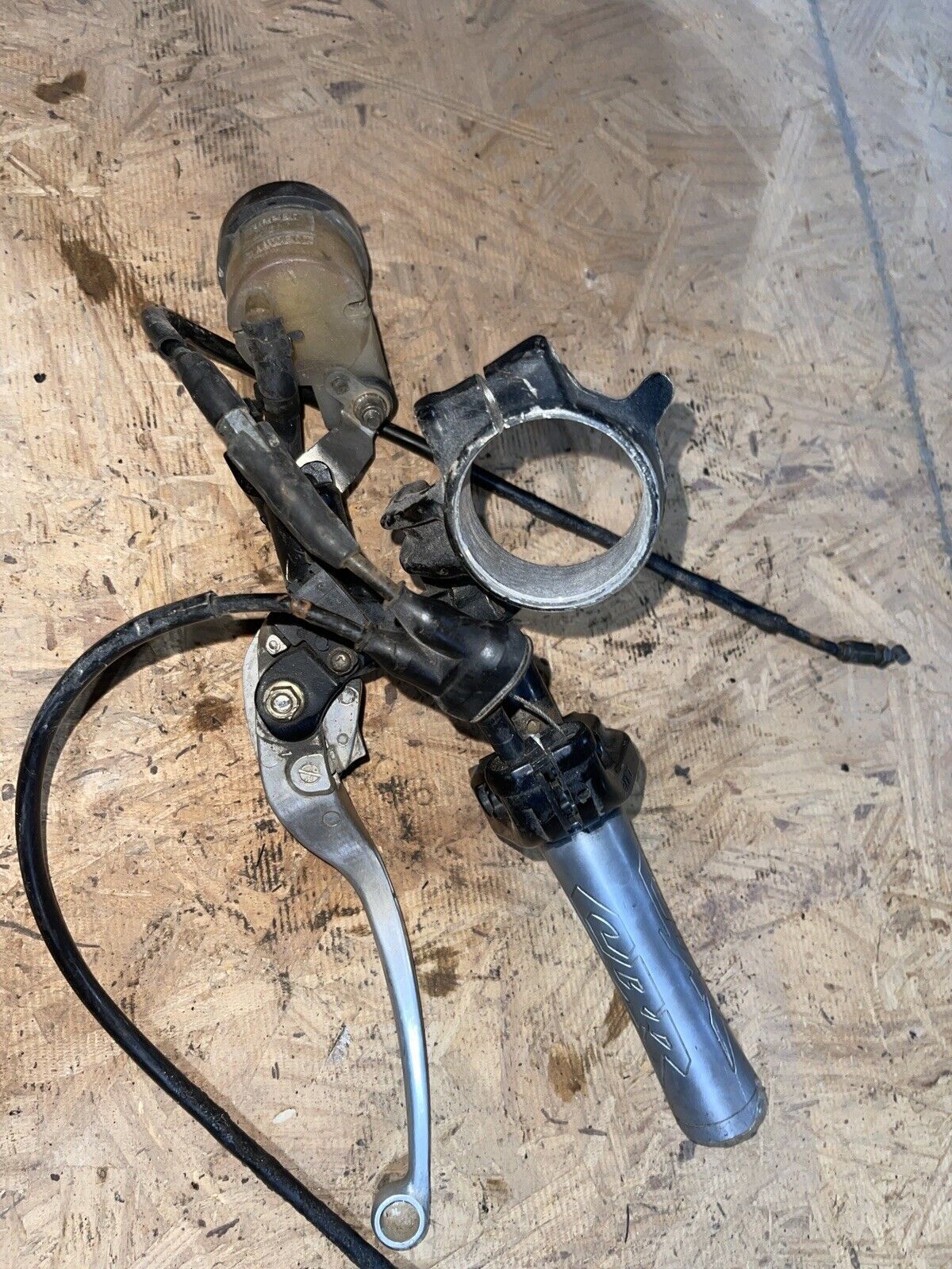 1999 Honda CBR600F4 CBR 600 F4 CBR600 Left Handlebar Mount Brake
