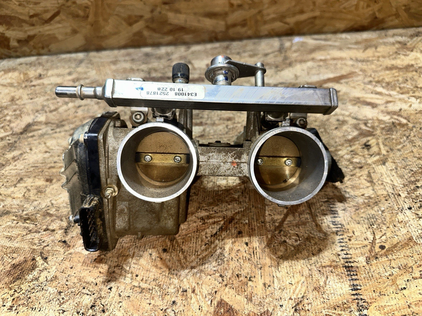 Polaris RZR XP 1000 20 Throttle Body 1205675