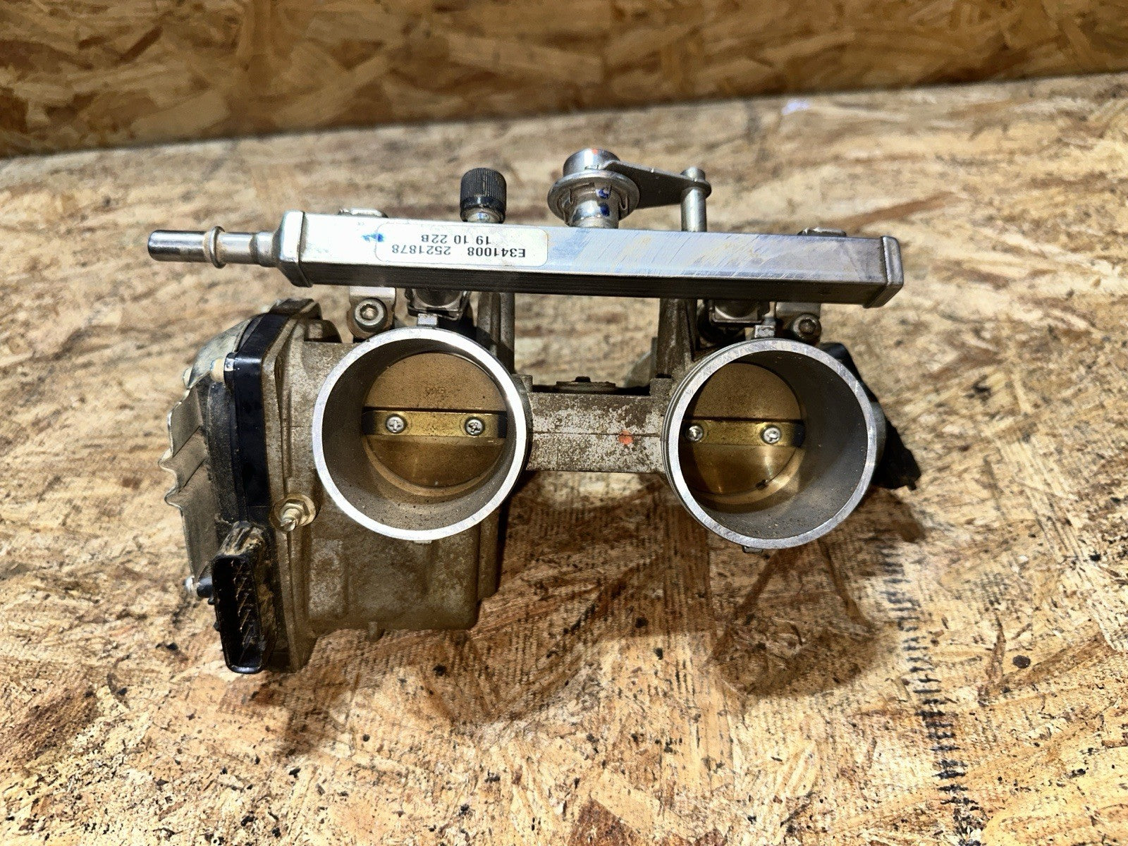 Polaris RZR XP 1000 20 Throttle Body 1205675