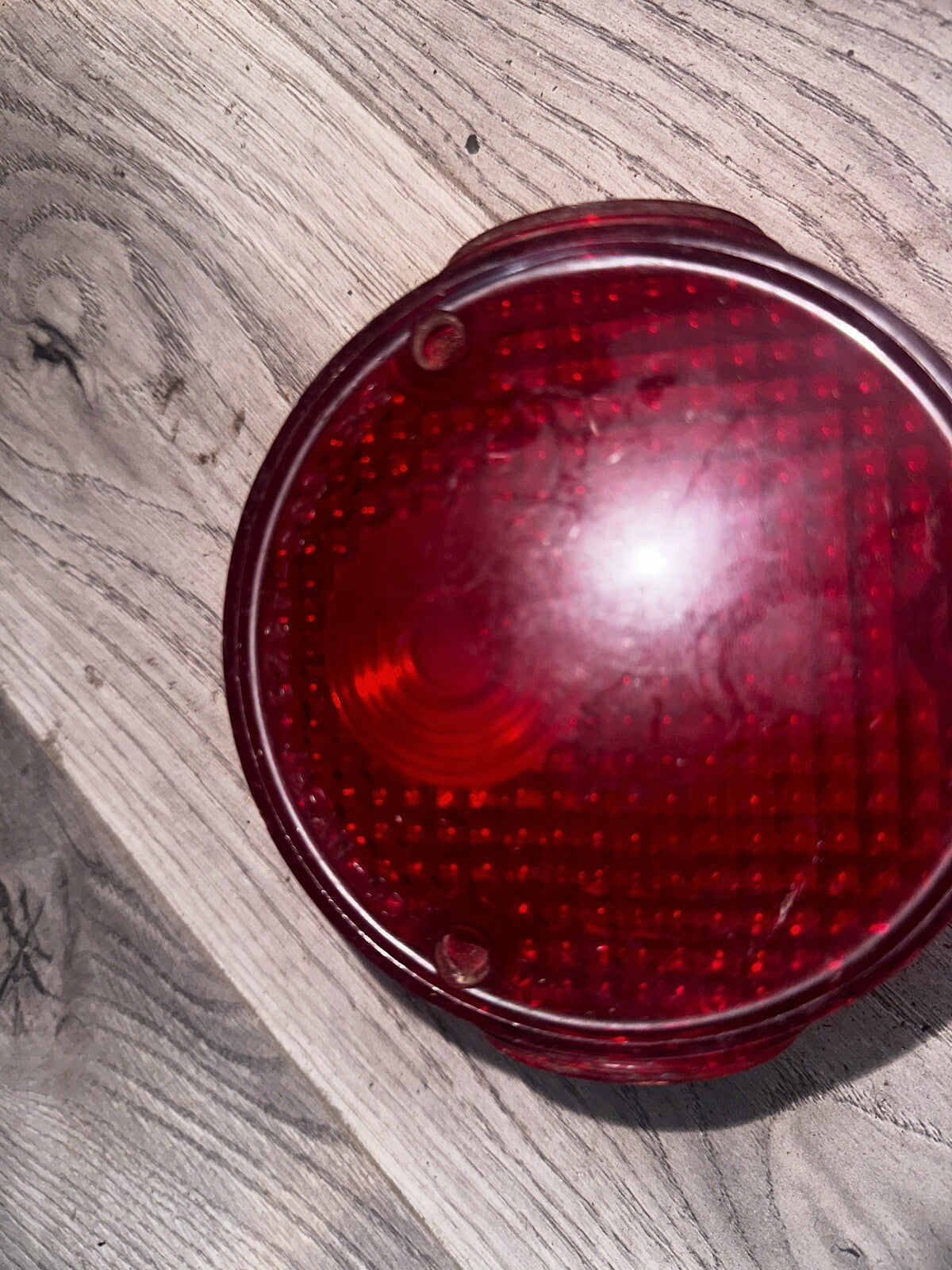 USED YAMAHA 341-84710-60 REPLACEMENT TAILLIGHT RED ROUND LENS STANLEY 040-4918