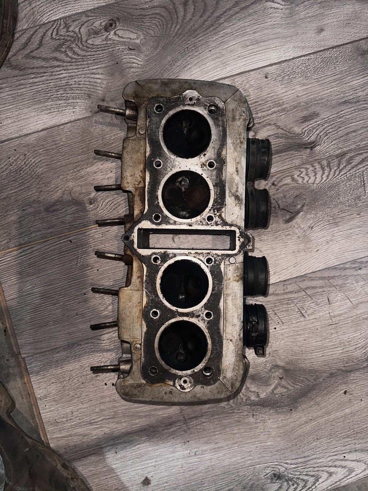 1979-1980 Honda CB650 CB650C Engine Motor Cylinder Head