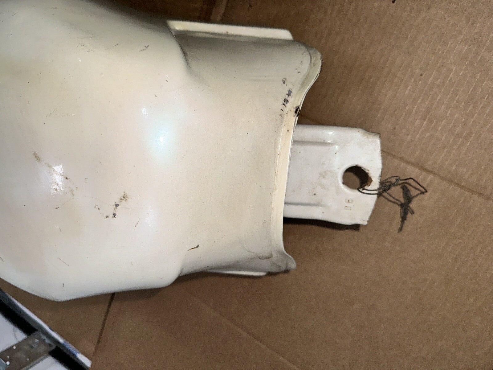1984 85 HONDA VF500F VF 500 F INTERCEPTOR FUEL GAS PETRO TANK OEM 175A1-MF2-670