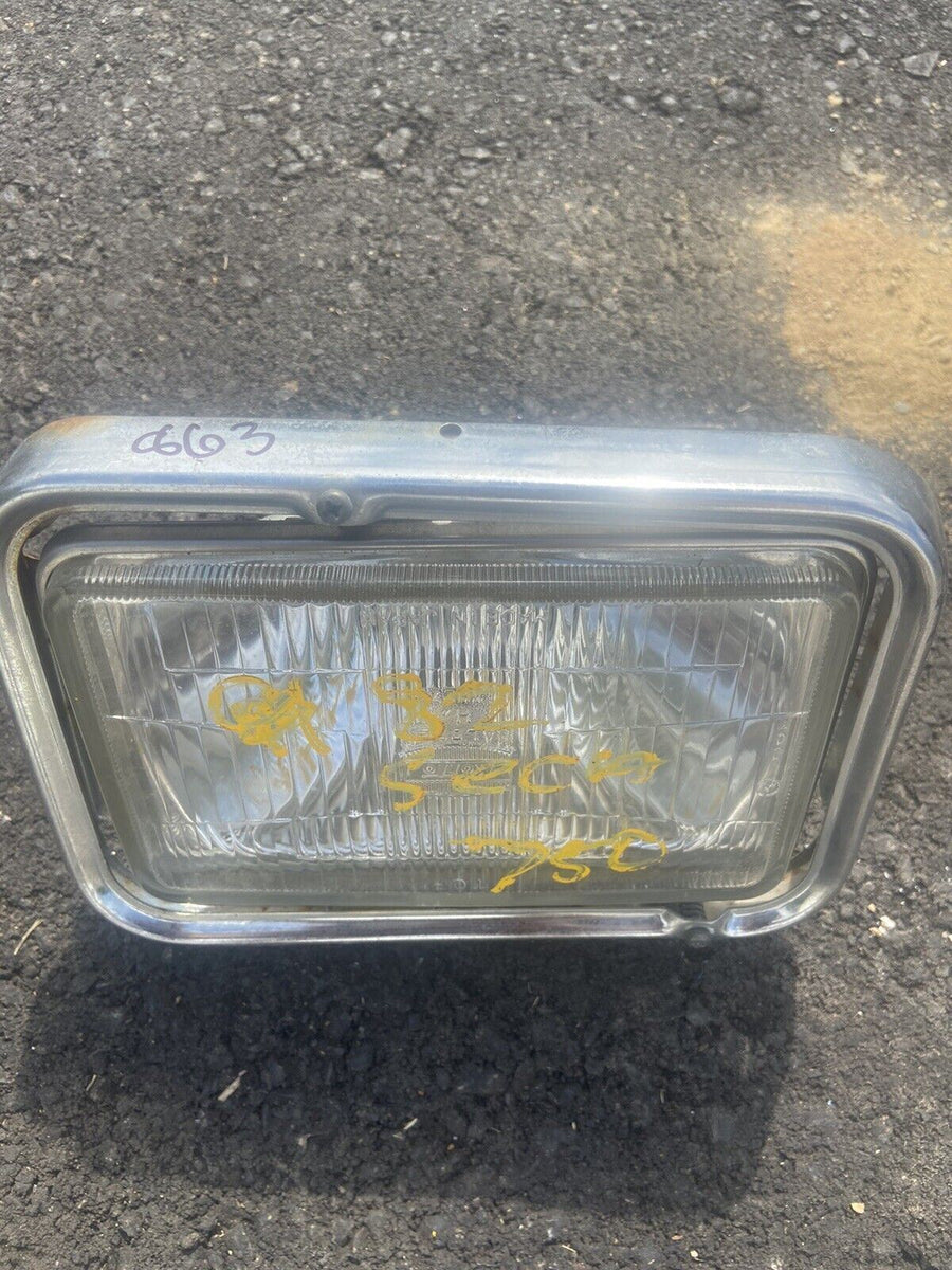 1982 Yamaha Seca/82 XJ750/XJ 750 Headlight Head Light