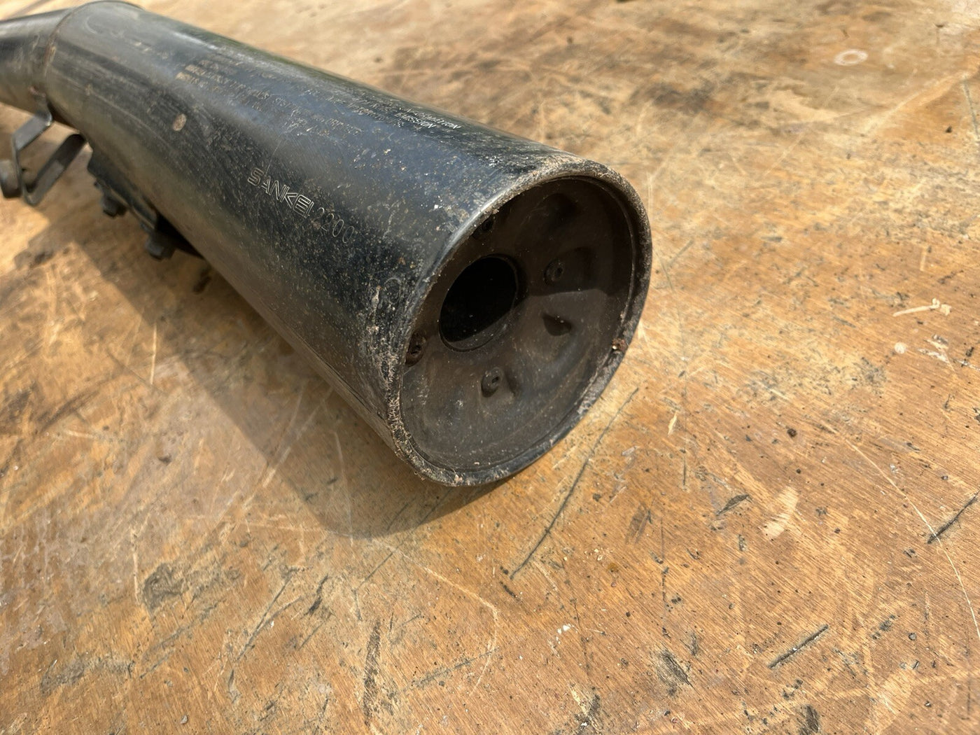 Suzuki 2ge1150 Exhaust