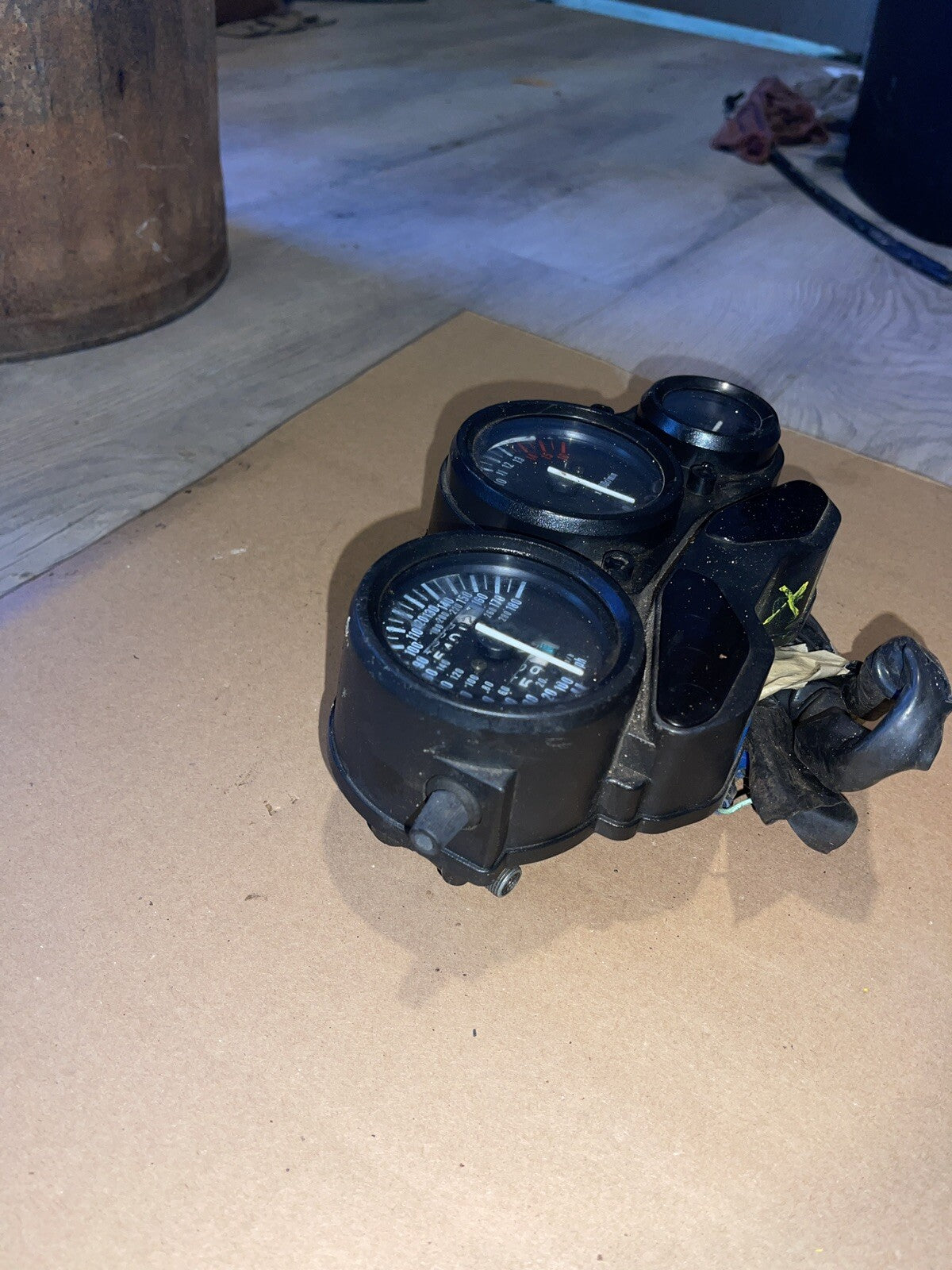 1995 SUZUKI GSXR 750 INSTRUMENTAL CLUSTER SPEEDOMETER TACH TEMP GAUGE GSXR750 95
