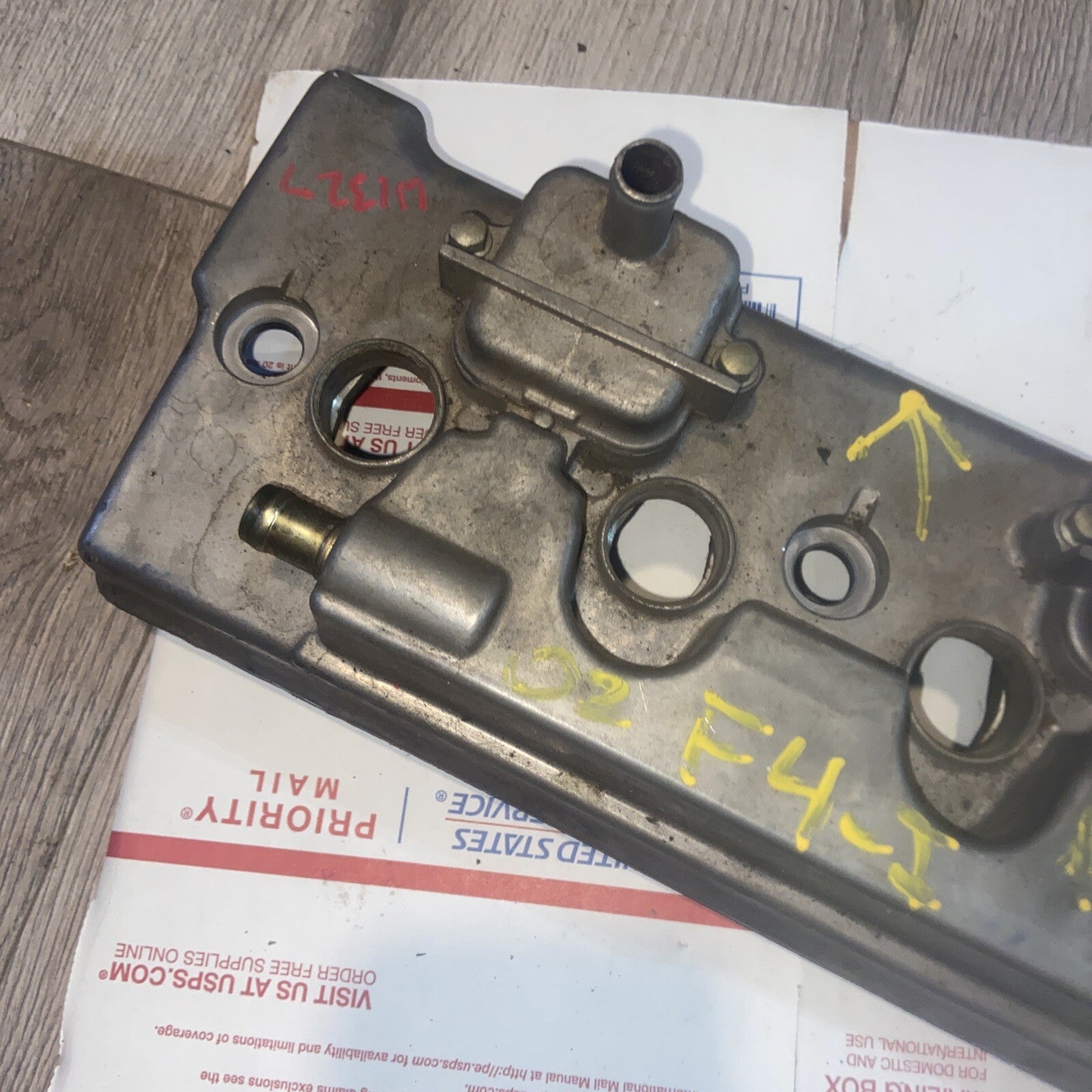2002 Honda CBR 600 F4I Engine Valve Cover Cylinder