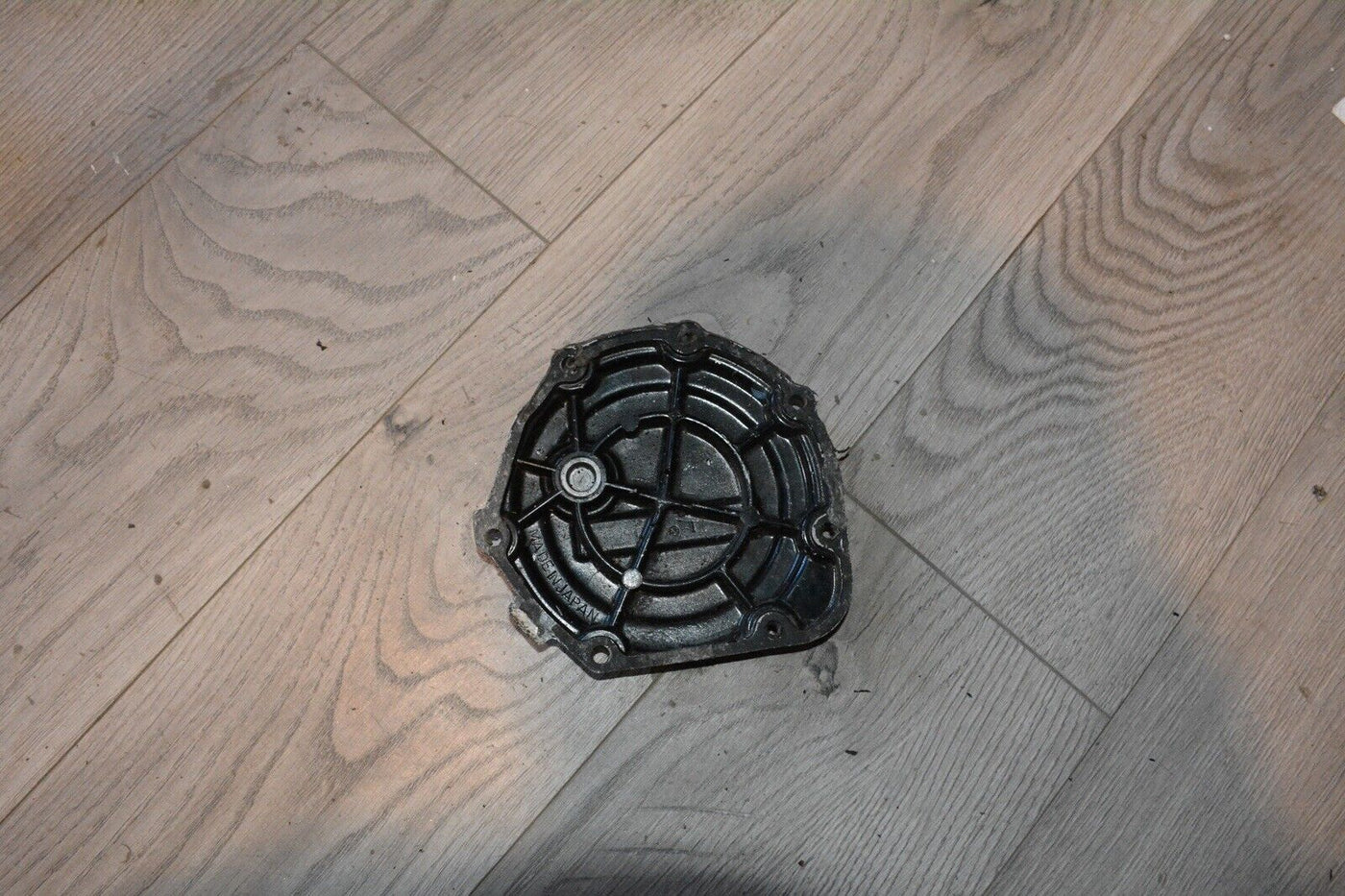 1986-1990 Kawasaki ZX 1000 GPZ Left Outer Engine Cover 14024-1721