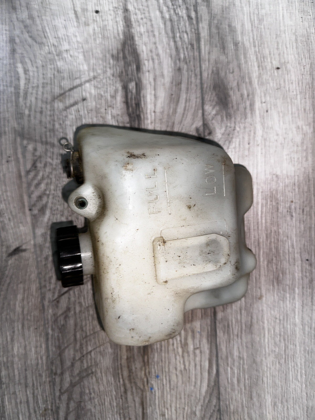 Yamaha VMAX V-Max VMX 1200 Motor Engine Coolant Overflow Reservoir