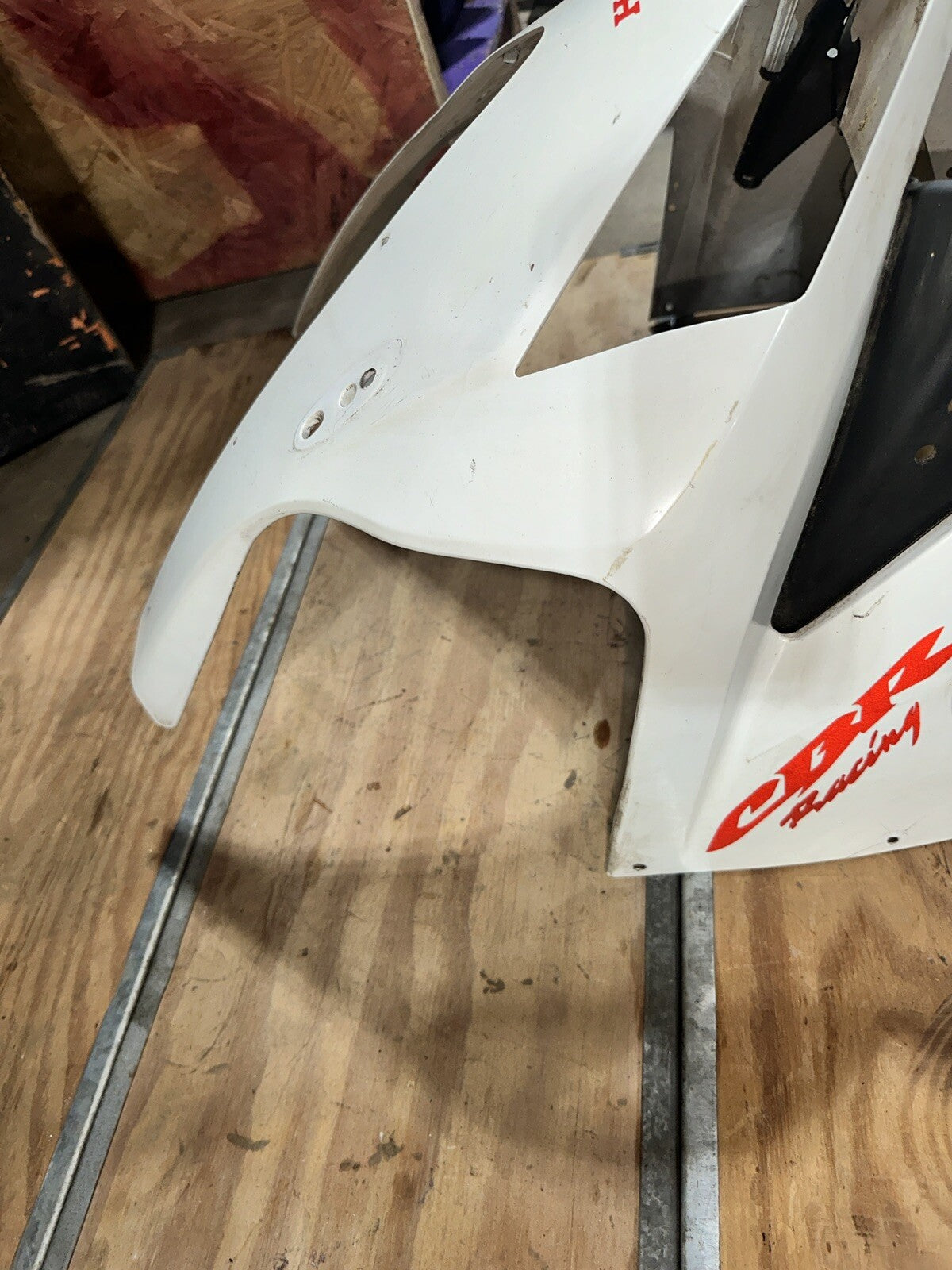 03-04 HONDA CBR600RR FRONT UPPER NOSE FAIRING COWL SHROUD