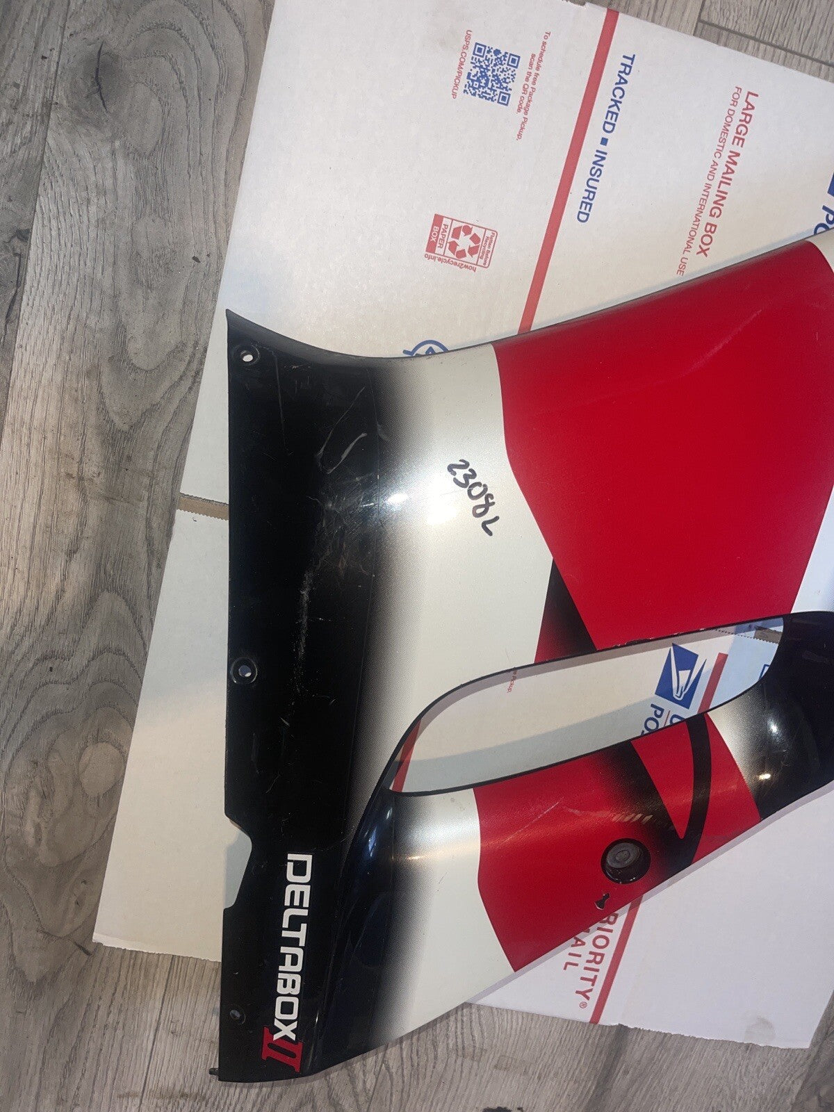 98-01 YAMAHA YZF R1 LEFT MID UPPER SIDE FAIRING COWL PLASTIC