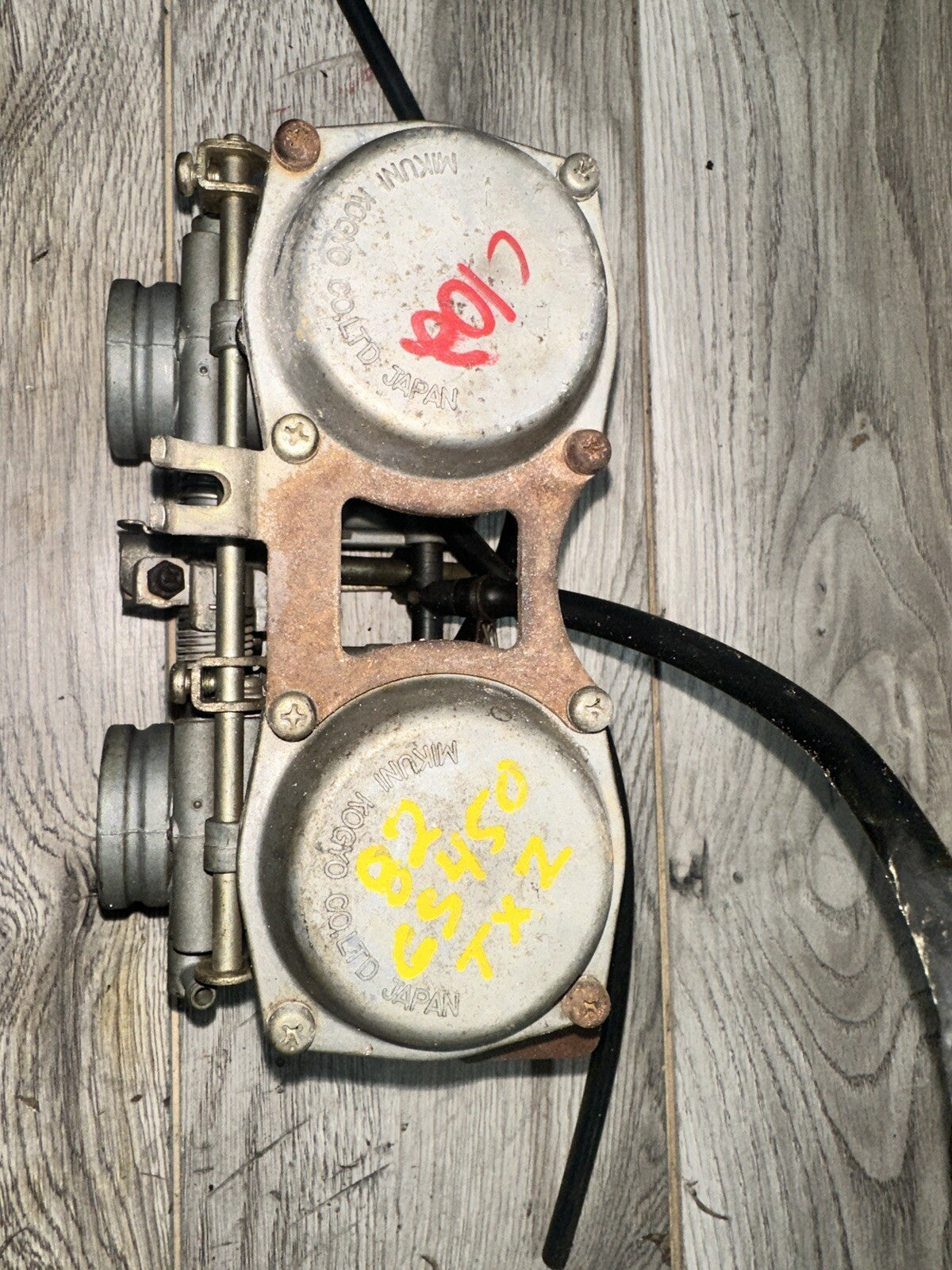 1980 1981 1982 Suzuki Gs 450 Carburetors Carb  Mikuni NEEDS CLEANING
