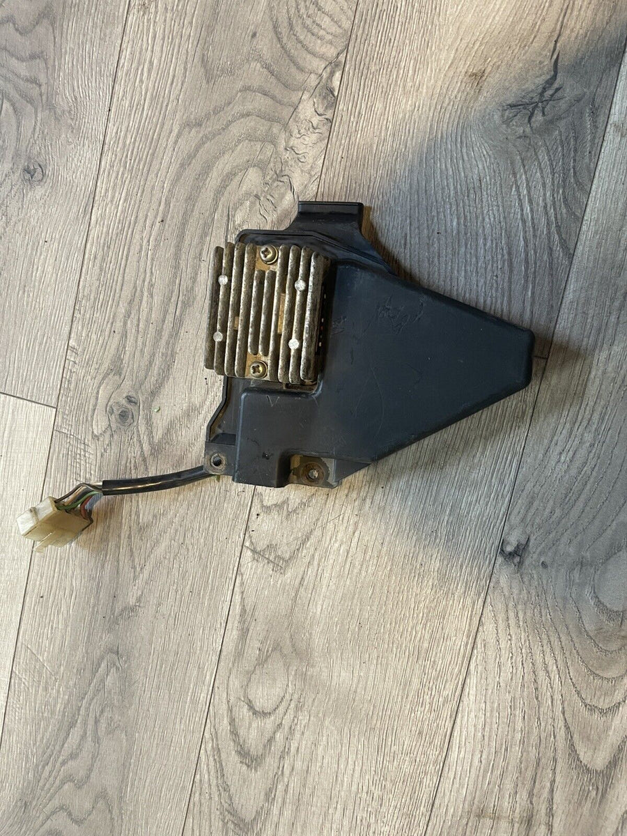 1980 Yamaha SECA 550 RECTIFIER VOLTAGE REGULATOR