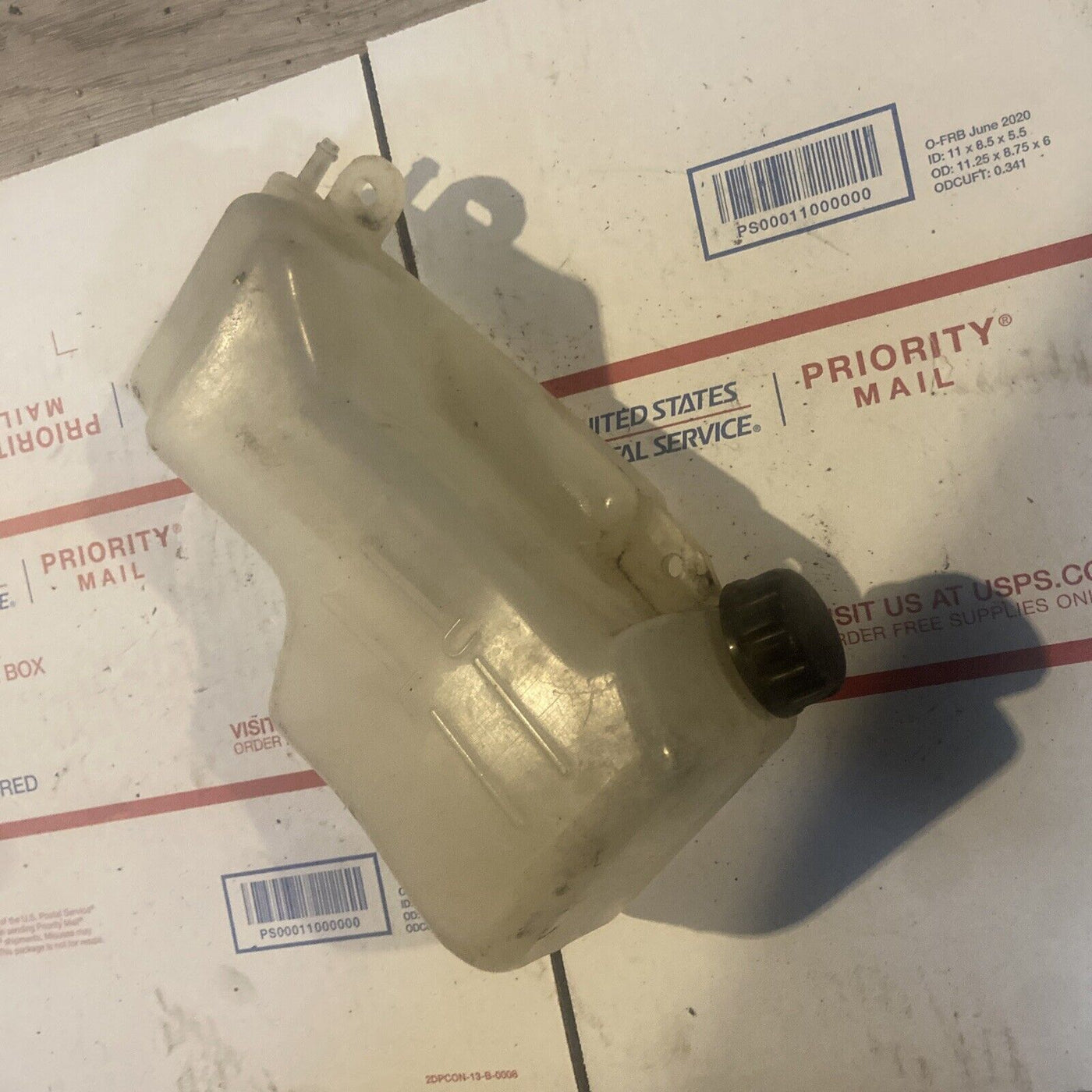 1990 ZX9 Coolant Resovoir