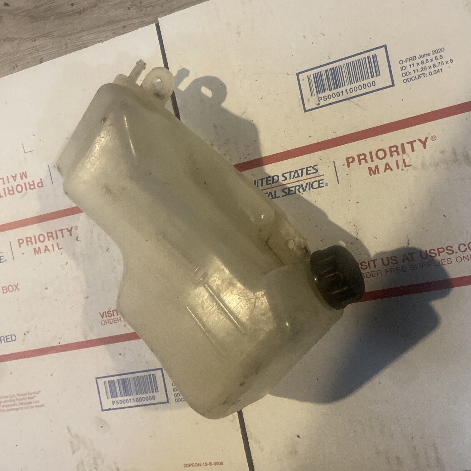 1990 ZX9 Coolant Resovoir