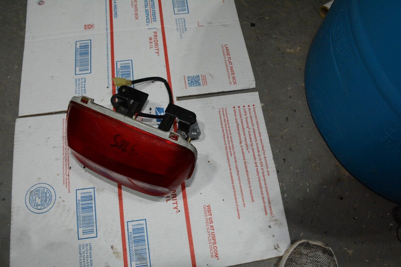 OEM Rear Brake Light / Taillight Lamp 93-04 ZX6 ZX600E Ninja 600 ZX6E ZZR600