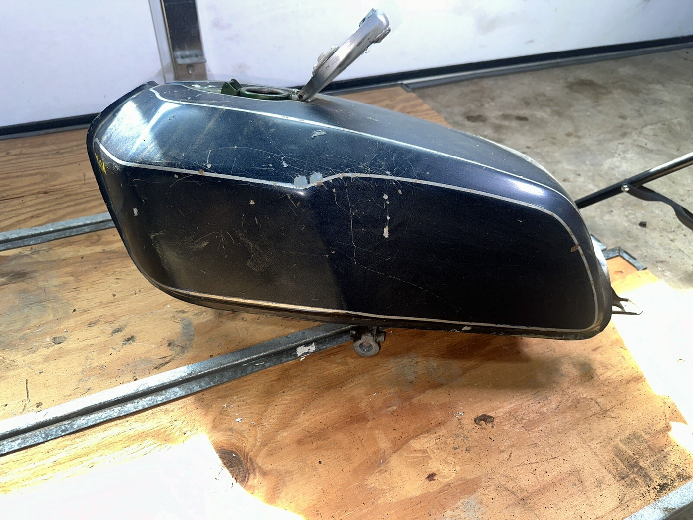 1976-1979 Yamaha Rd 250 Gas Tank Fuel Tank