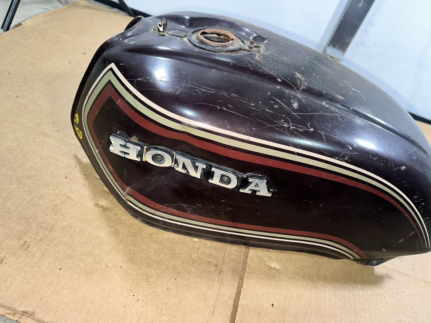 HONDA 80 81 CB750K GAS TANK FUEL CELL PETROL OEM Dented