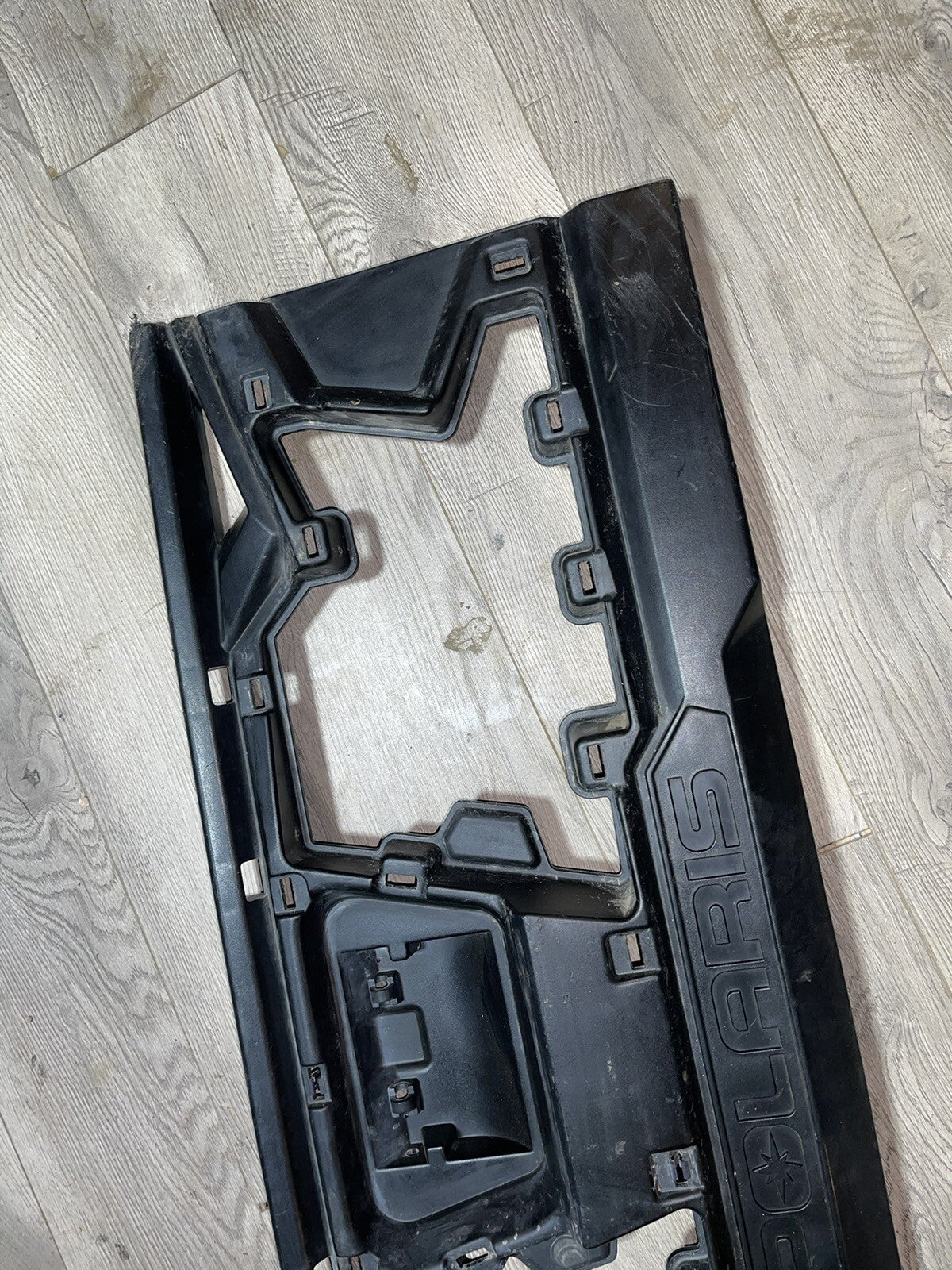 Polaris General 1000 EPS 18 Tailgate Panel Middle 2636459-070