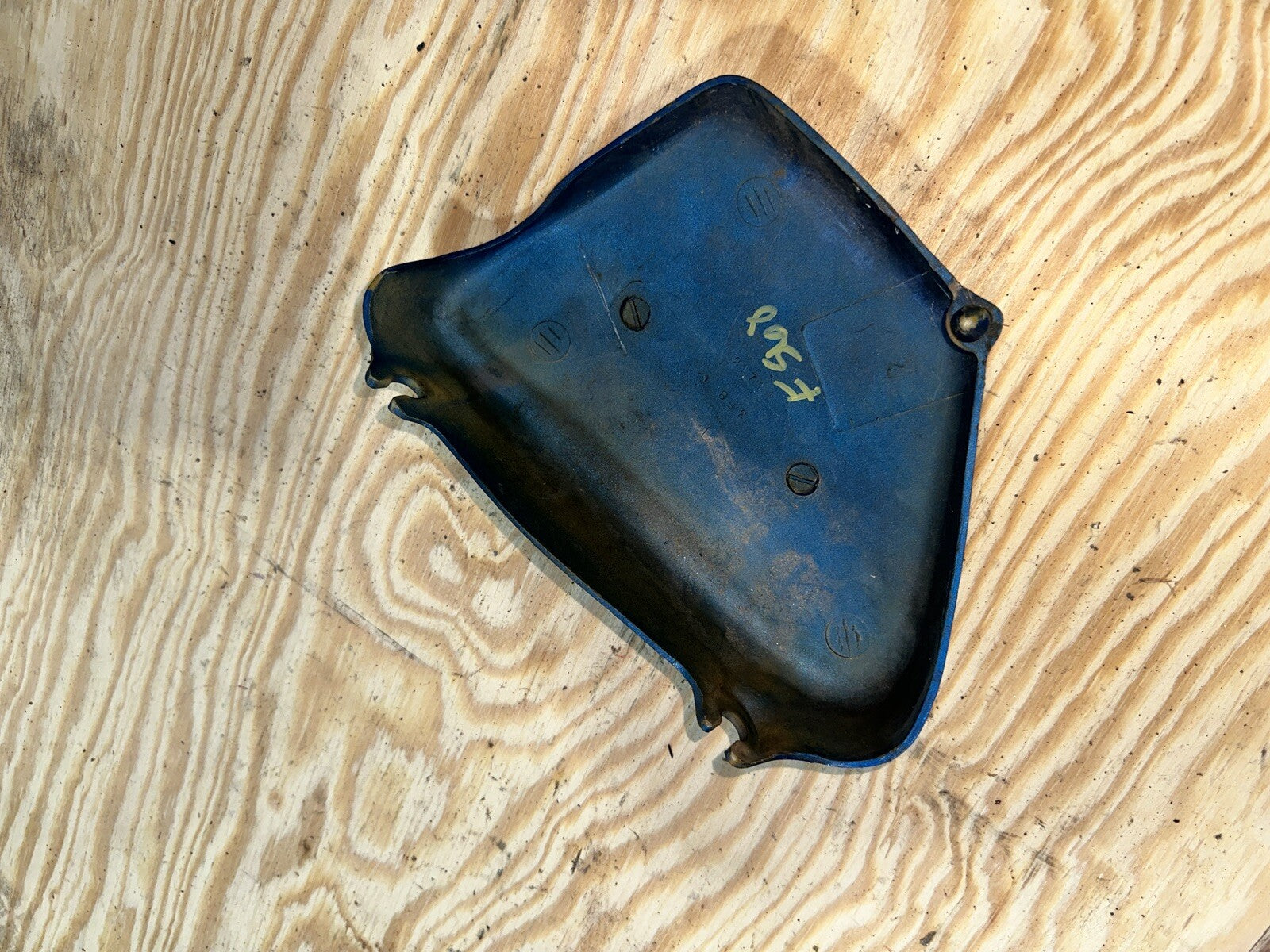 YAMAHA XS400 XS 400 SPECIAL 2 / OEM BLUE LEFT SIDE COVER PANEL