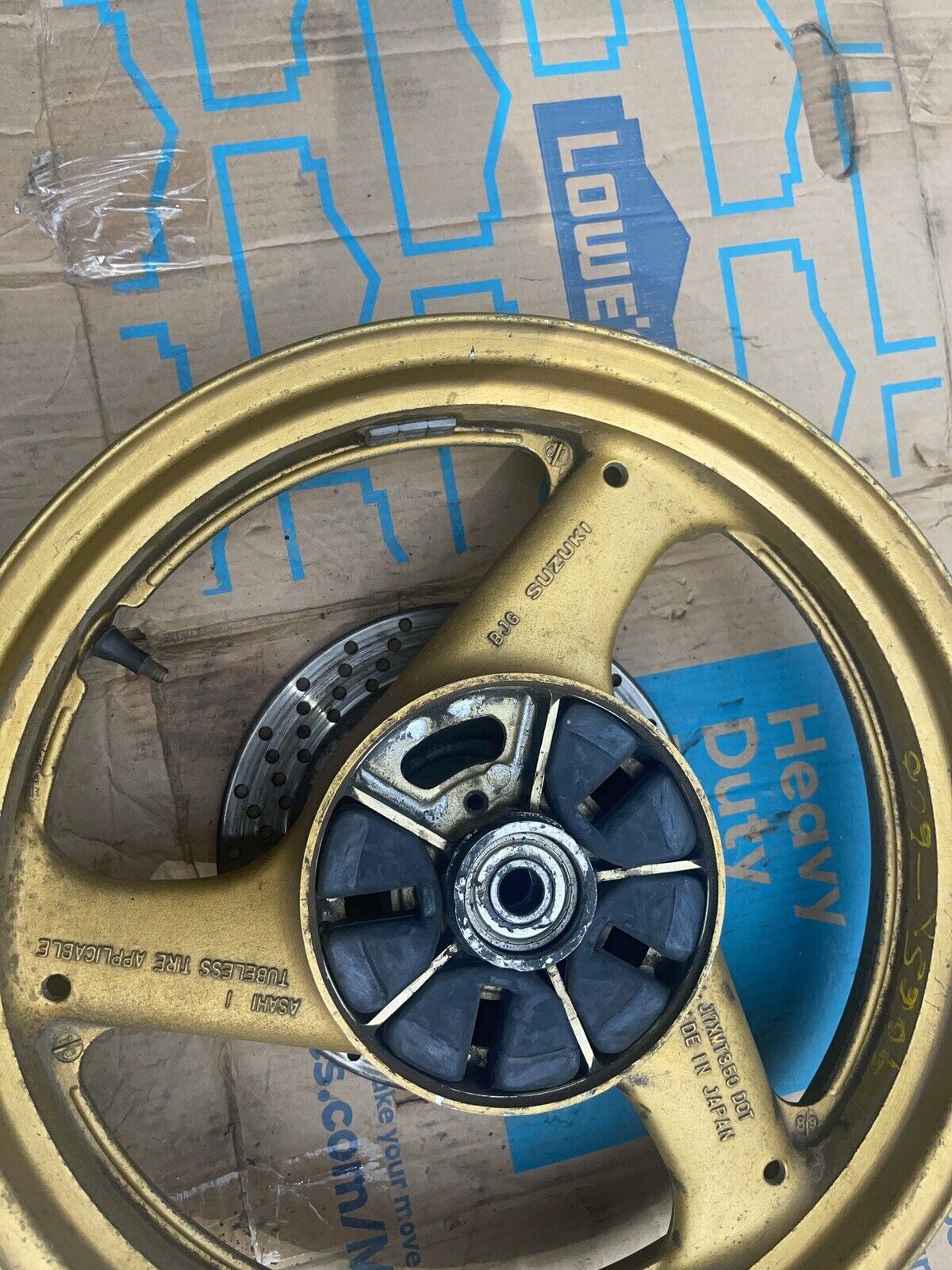 1990 90 Suzuki GSX600 GSX 600 Wheel Rim Straight 17x3.5 Rear Back 