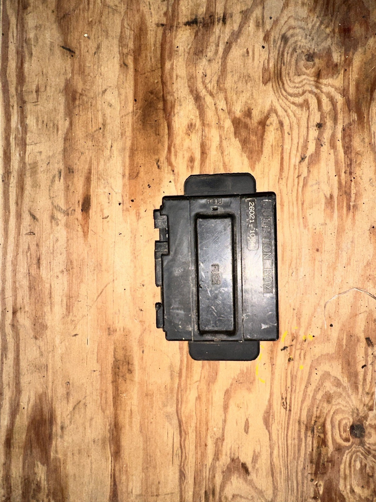 1991-1996 Kawasaki ZX11 EL250 EX1250F EX500A ZX600C ZX1100C Fuse Junction Box