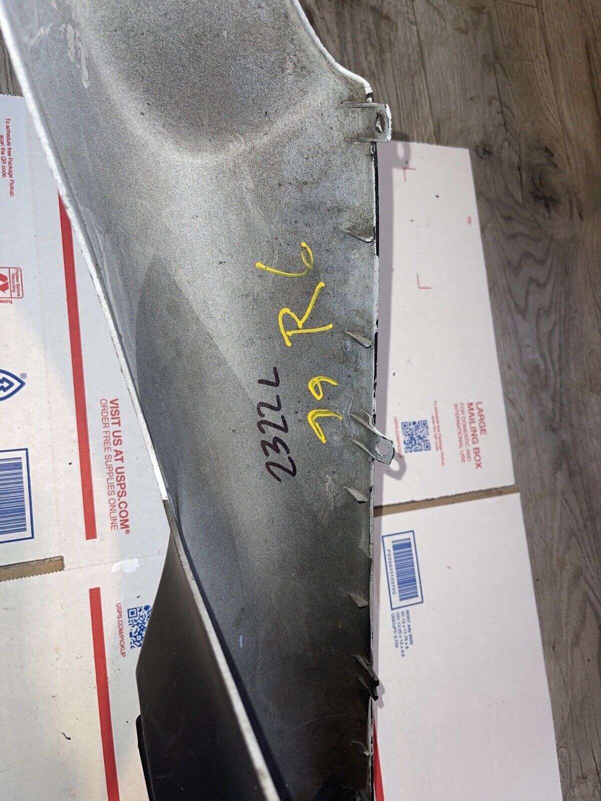 99-00 YAMAHA YZF R6 REAR BACK TAIL FAIRING COWL SHROUD LEFT SPLIT TAILLIGHT