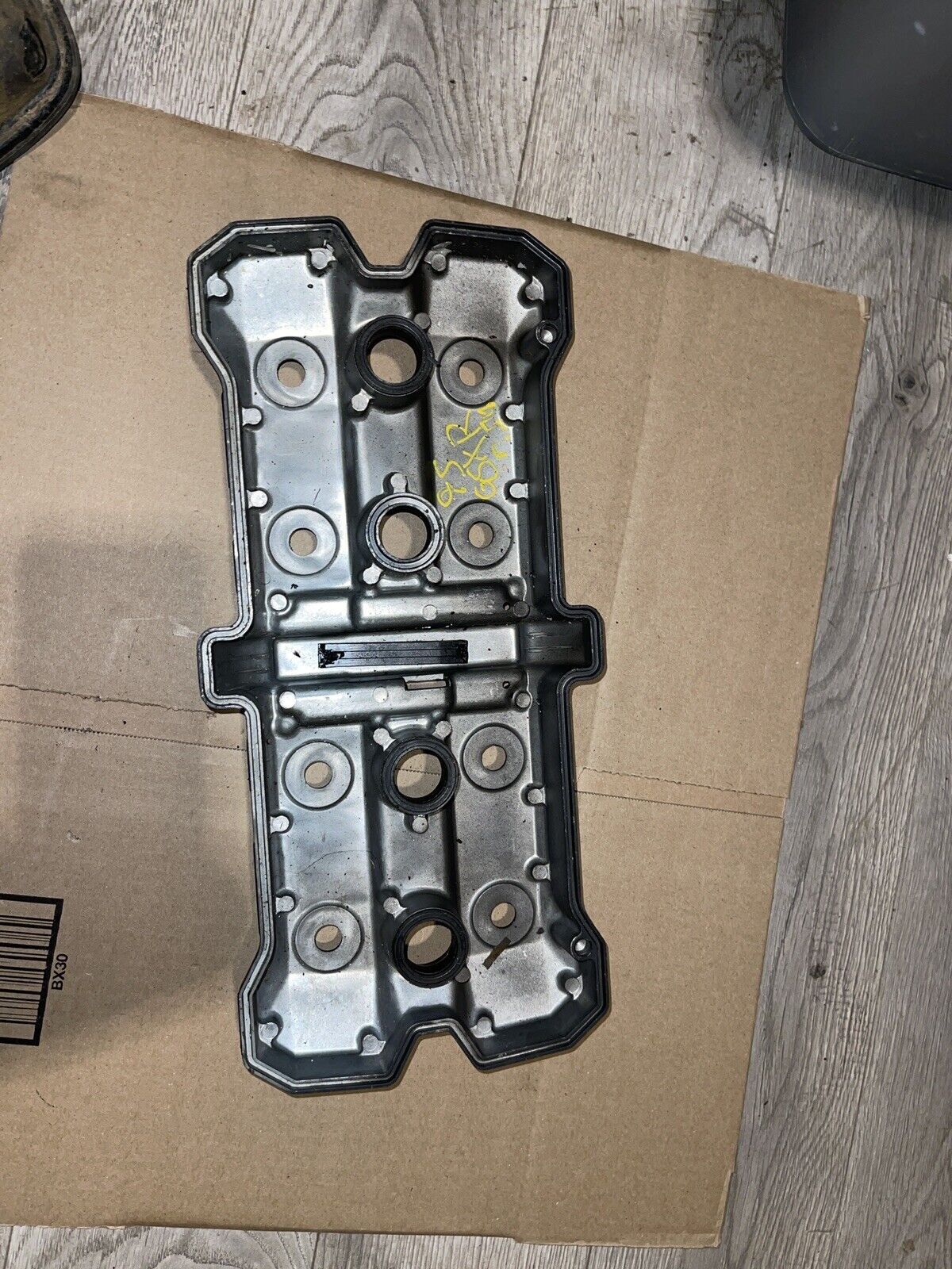 Complete Engine Valve Cover 93-98 GSXR1100 / 93-95 GSXR750 / 92-93 GSXR600