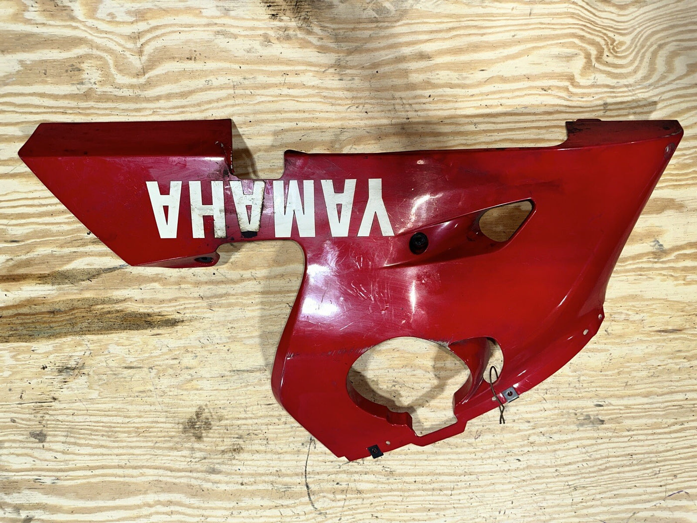 99-02 YAMAHA YZF 600 R6 LEFT LOWER COWL FAIRING