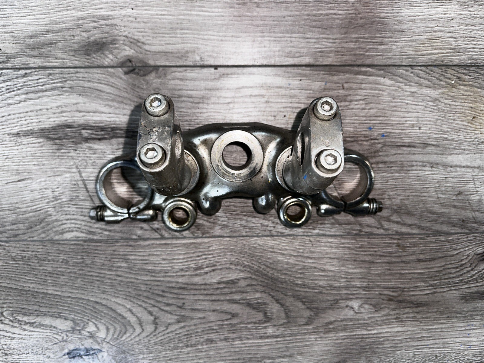 YAMAHA 85 XV1000 VIRAGO UPPER TRIPLE TREE  2AE-23340-30-00 XV 1000 jh