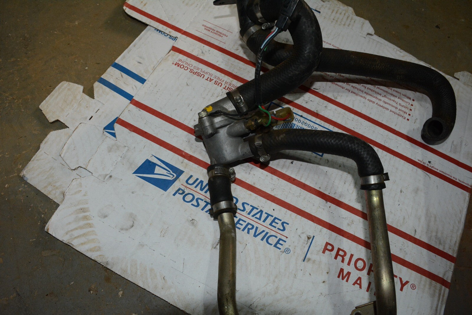 1992 Yamaha FZR600R FZR 600 Thermostat w Hoses