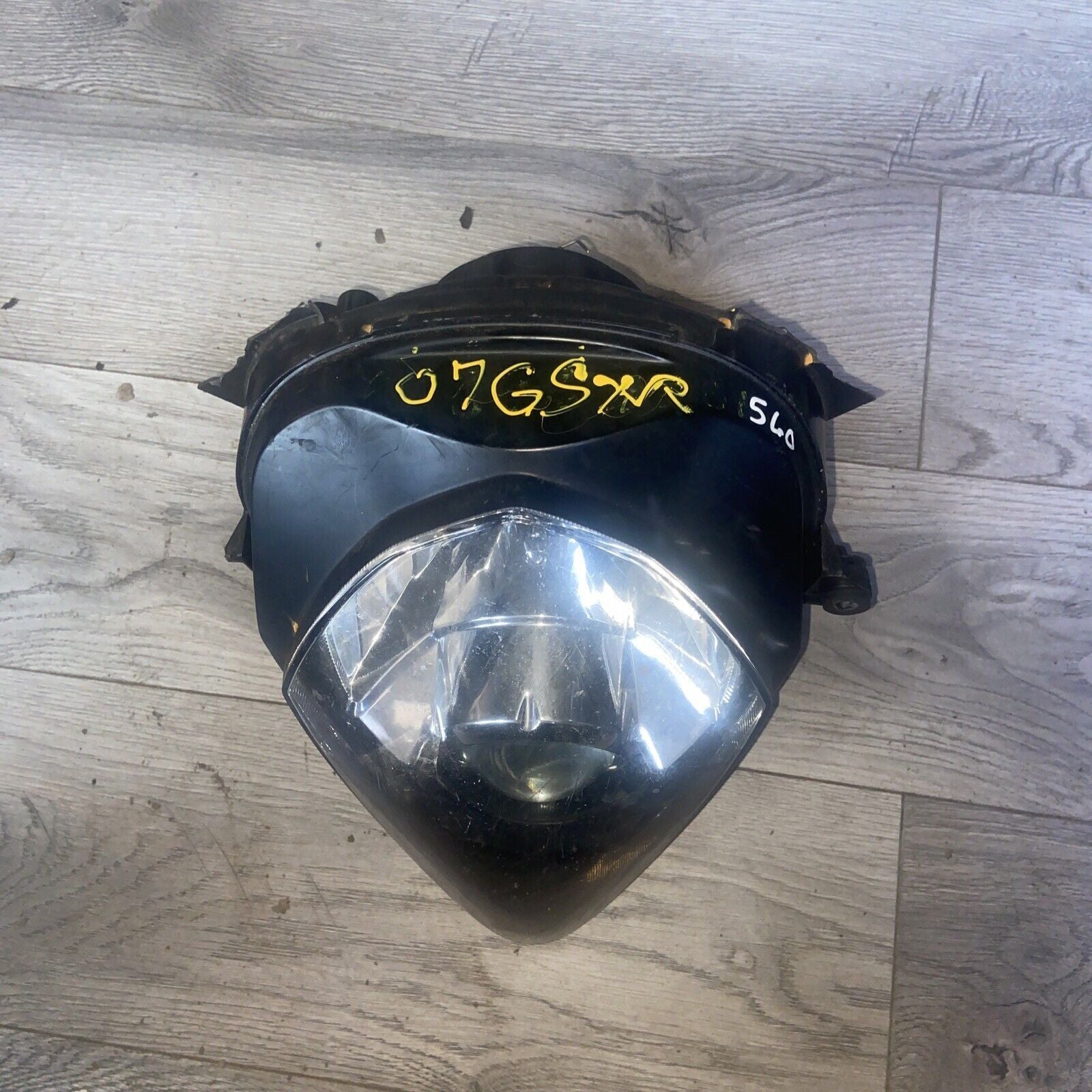 06-07 Suzuki GSXR750 Headlight Lamp Assembly
