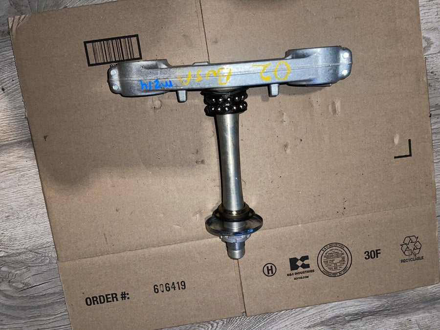 99-07 GSX1300R Hayabusa Lower Triple Tree Clamp Steering Stem