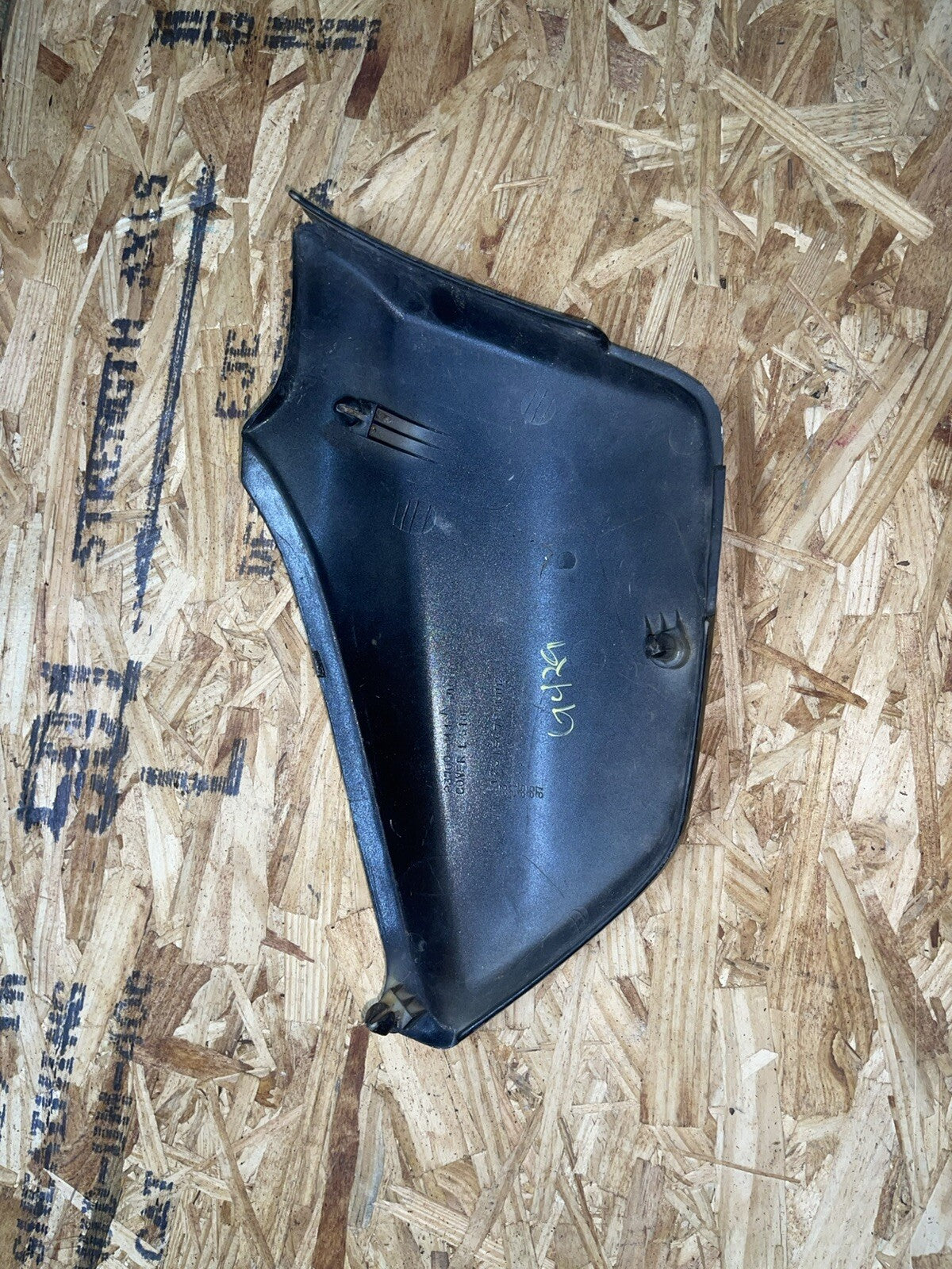 1985 Honda MAGNA VF500C V30 Black Left Side Cover VF 500 OEM 83700-MJ8-0000