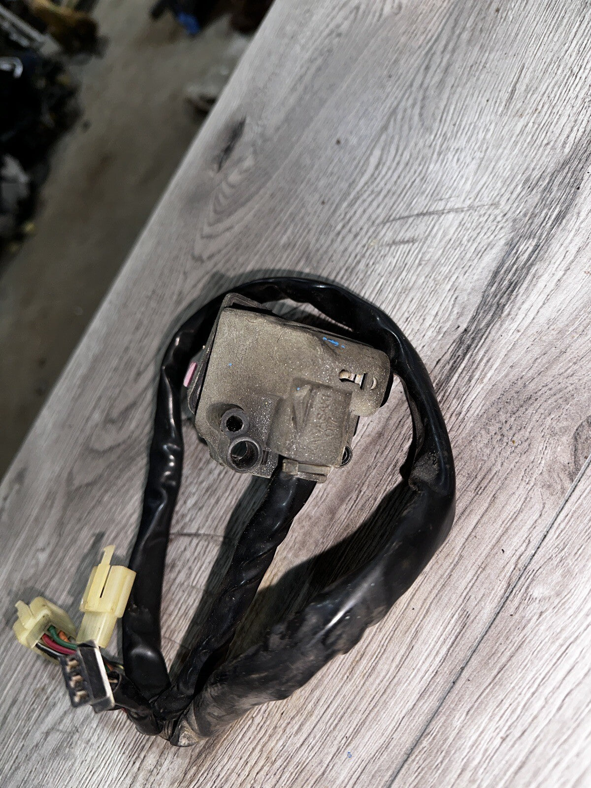 1989 Kawasaki VN750 Vulcan left hand controls switches