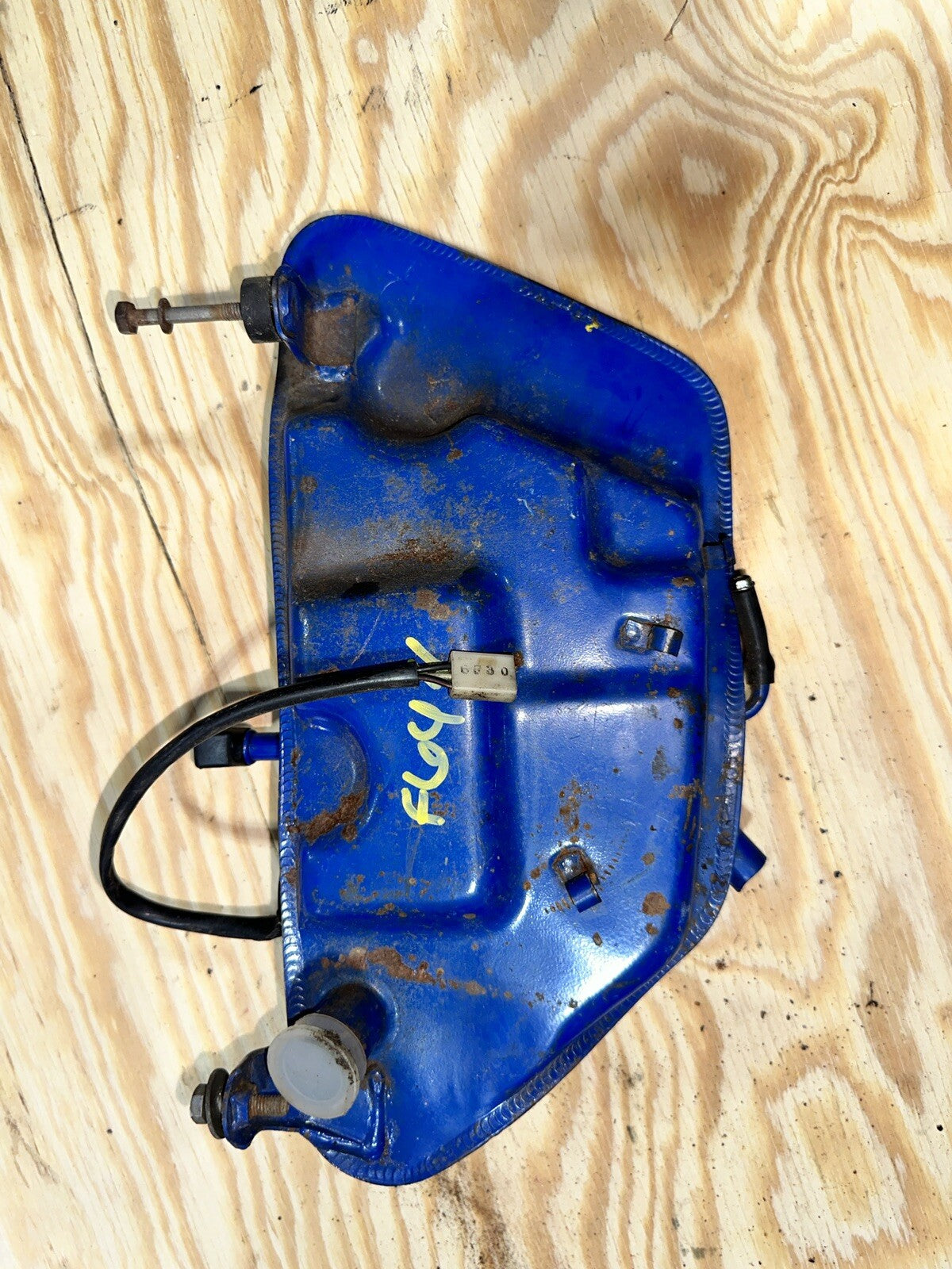 Yamaha RD400 oil tank LH vintage RD 400
