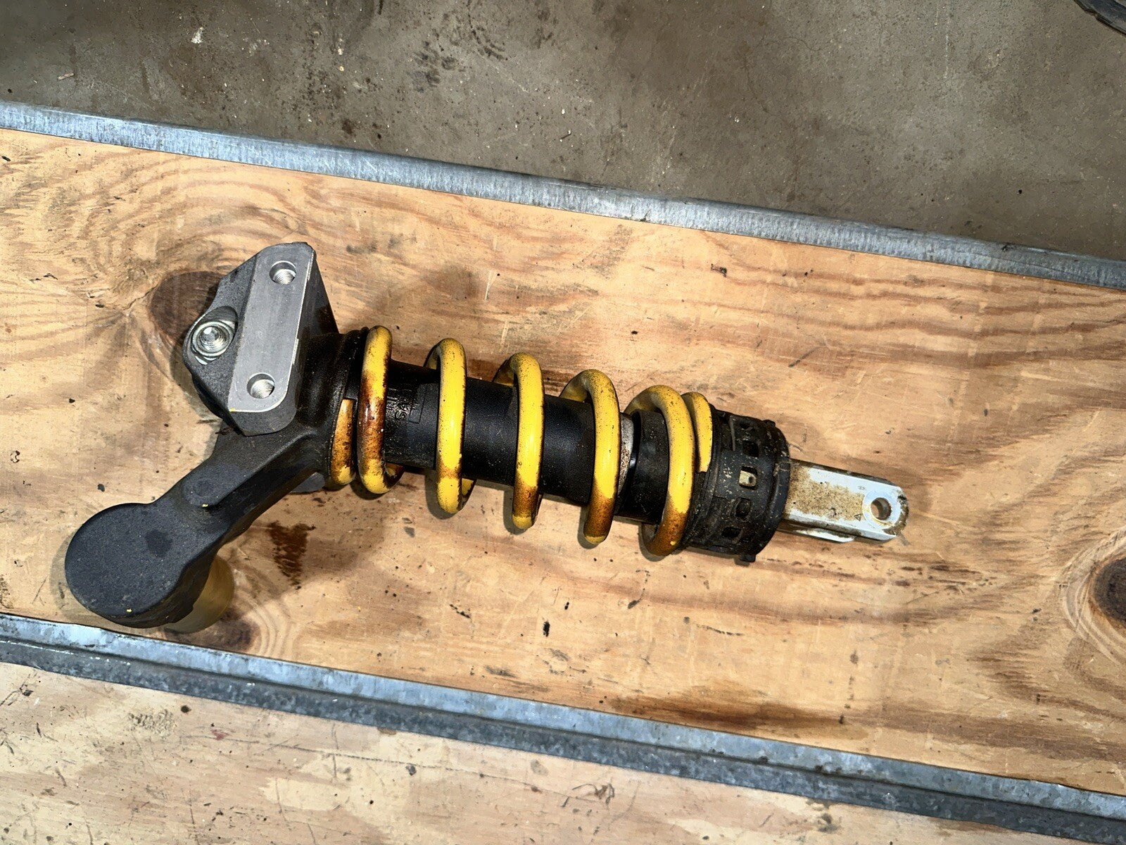 2003 2004 Honda Cbr600rr Rear Back Shock Absorber Suspension 52400-mee-003