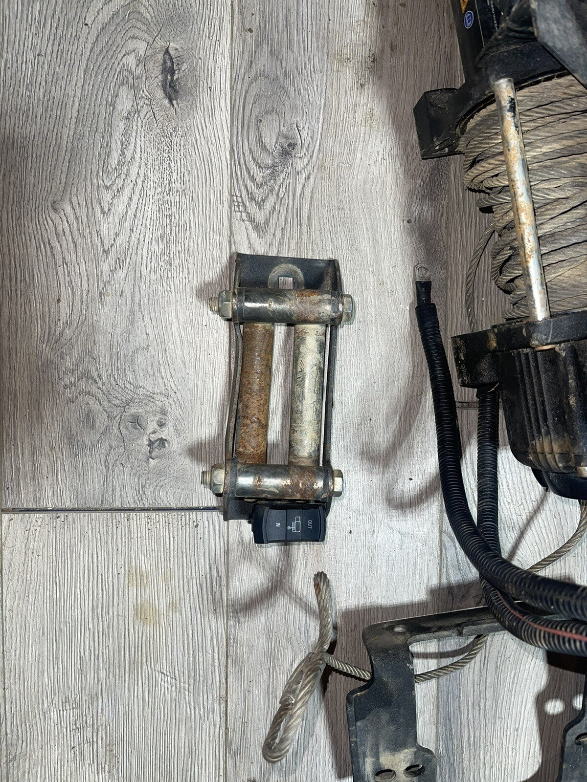 Polaris General 1000 EPS 18 Winch 2204855 Does Not Come With Switch