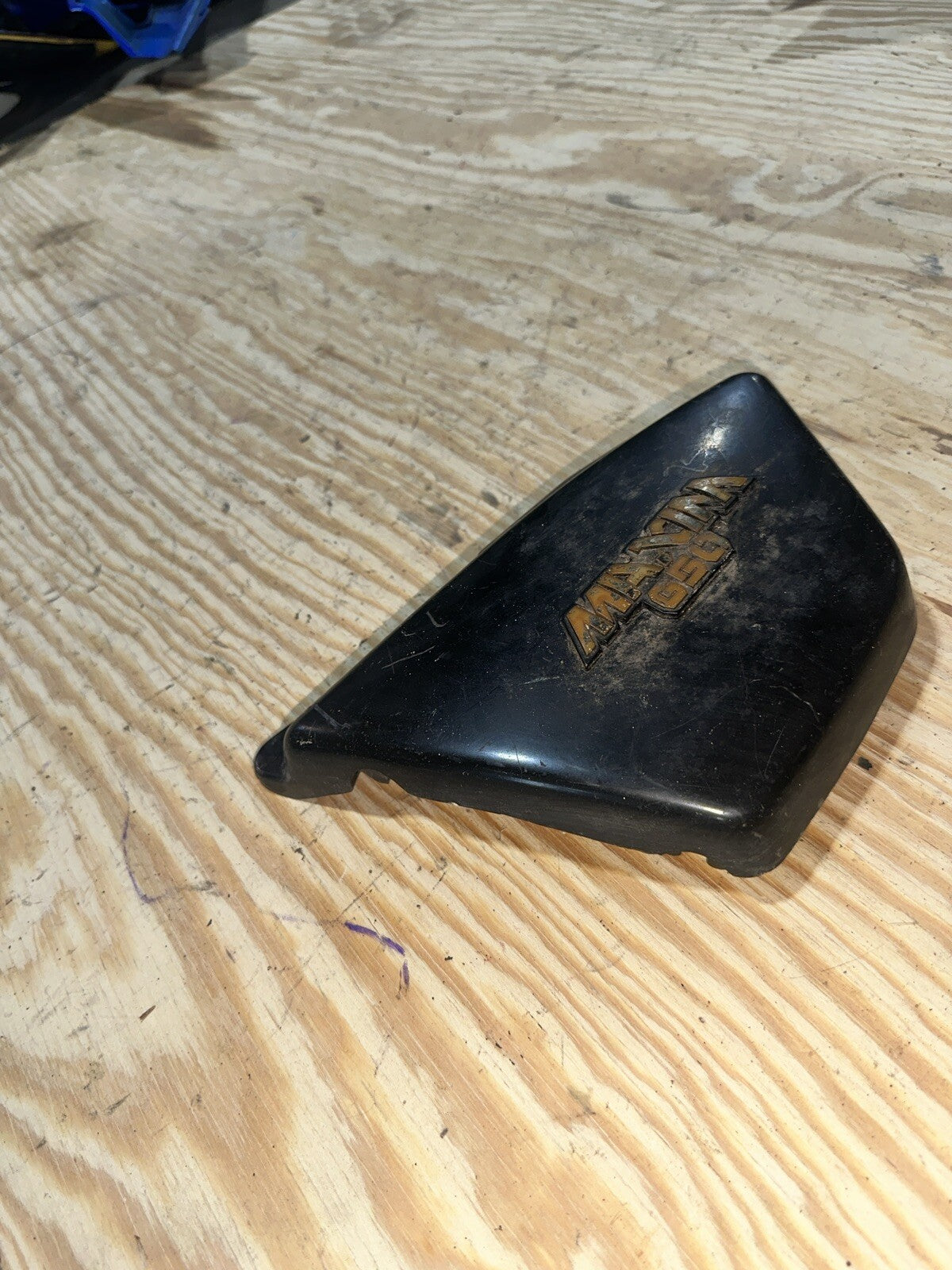 YAMAHA XJ 650 MAXIM LEFT SIDE COVER PANEL