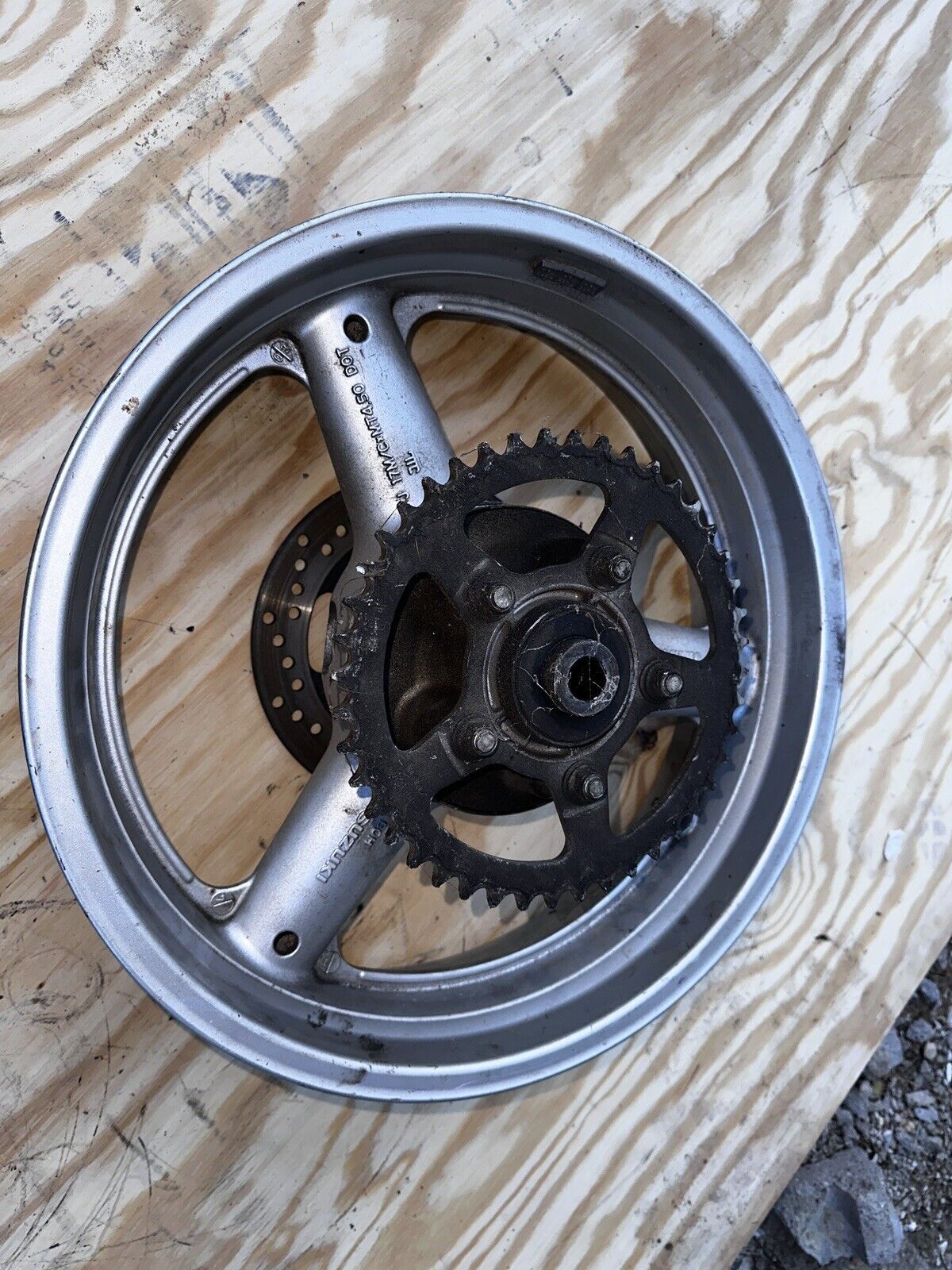 2003 - 2009 SUZUKI SV650 REAR WHEEL RIM 17x4.5