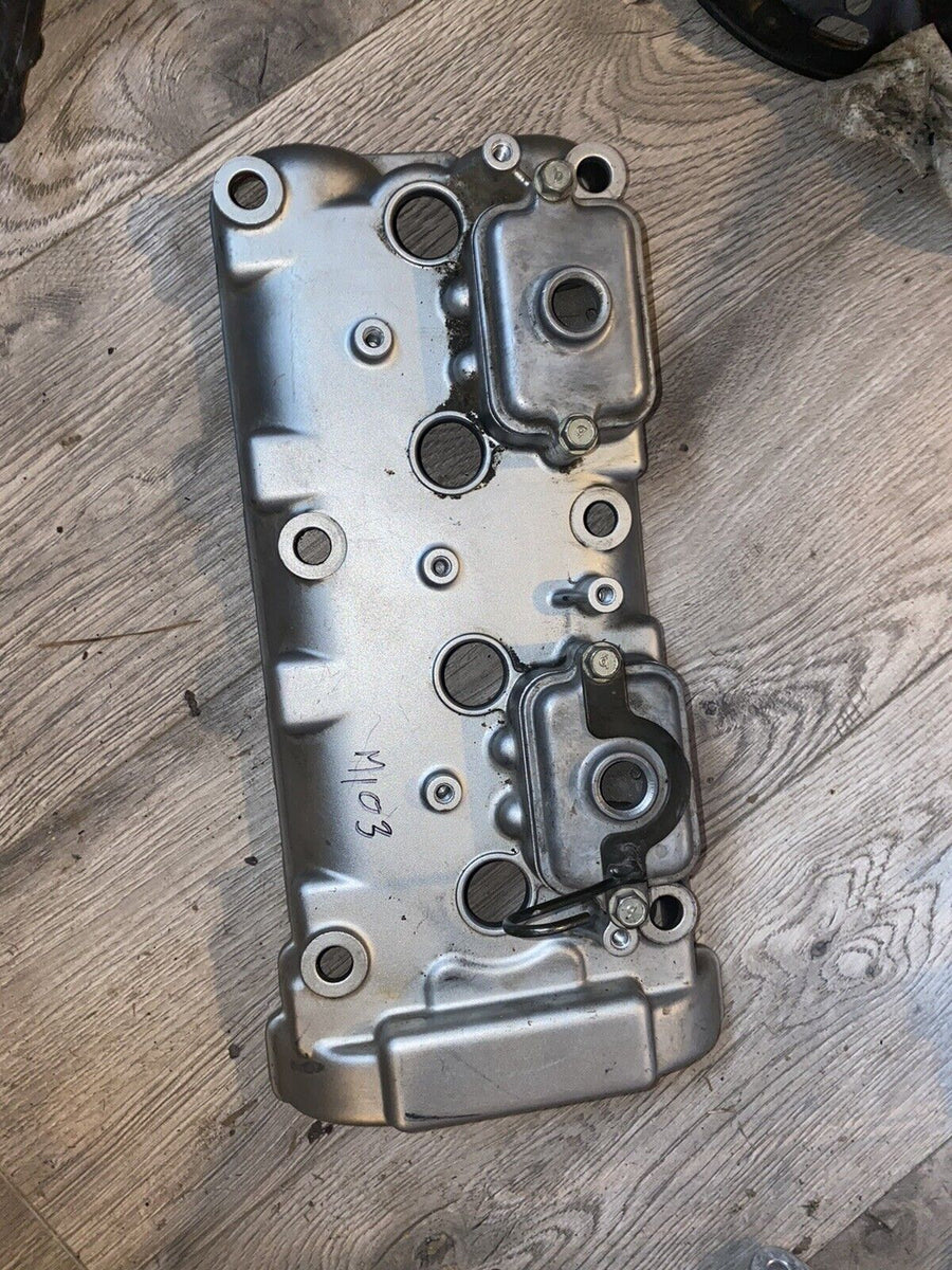 99 KAWASAKI ZX600 ZX600G NINJA ENGINE VALVE COVER #UM106
