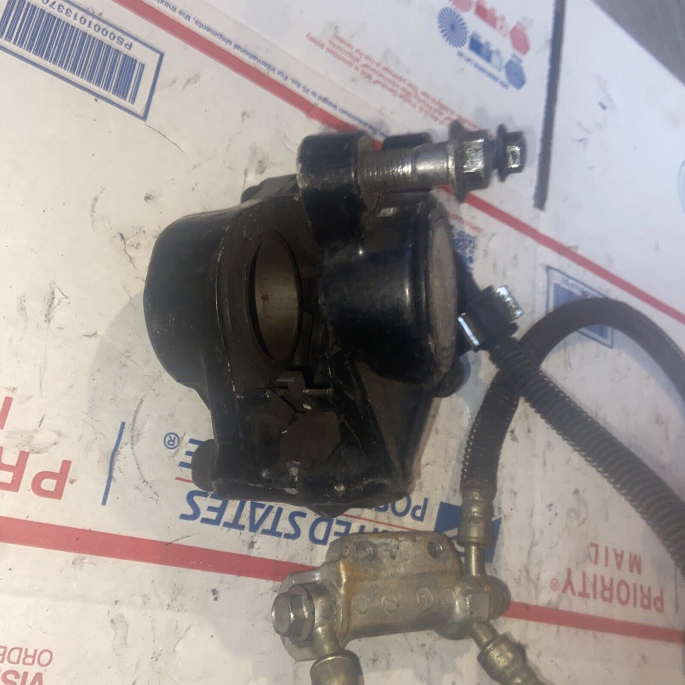 YAMAHA FZ750 BRAKE CALIPER SET PAIR CALIPERS